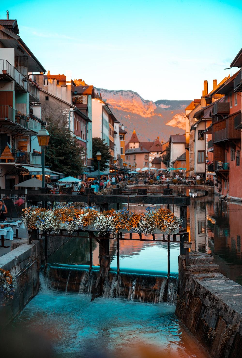 1000x1476 Annecy Picture. Download Free Image