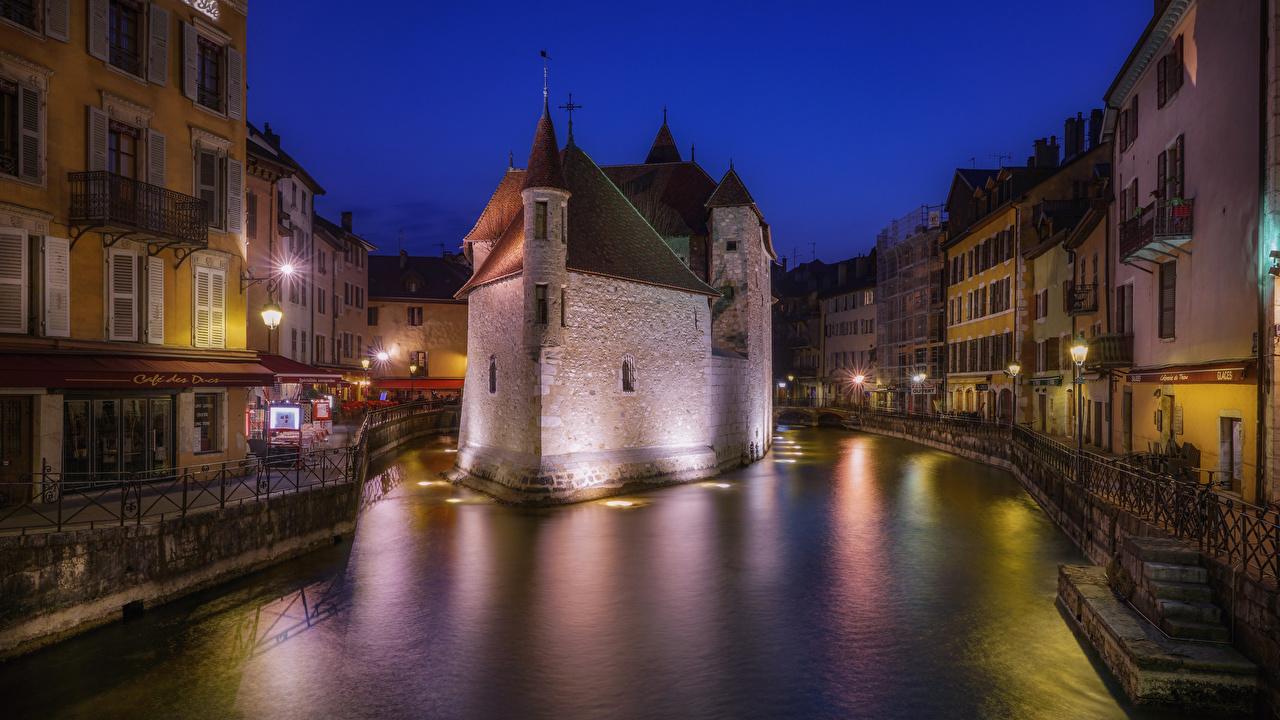 1280x720 Desktop Wallpaper France Annecy Canal Night Cities Building