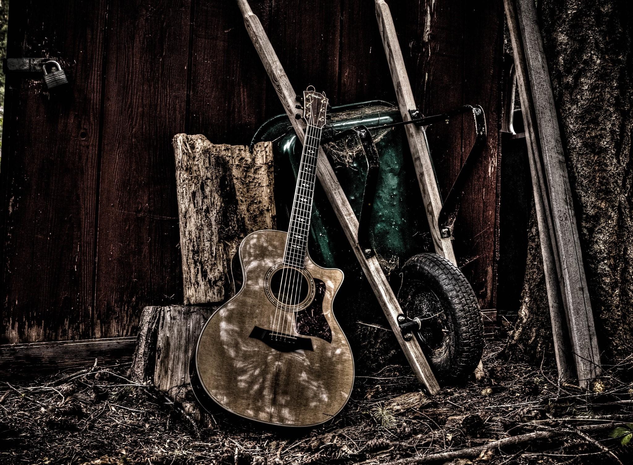 2048x1505 guitar, musical instrument, music, old, brown Gallery HD Wallpaper