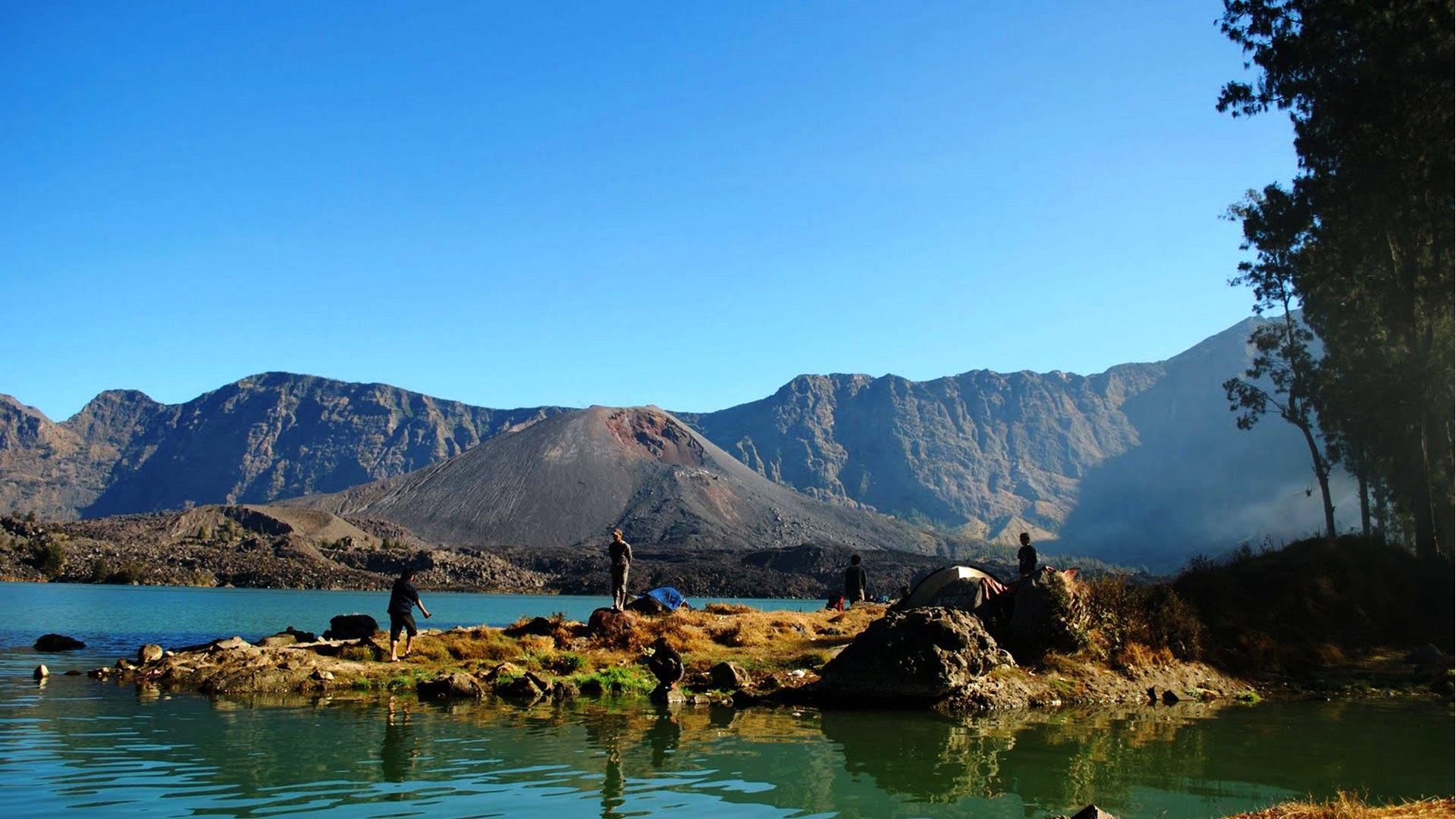 1920x1080 Mt Rinjani, Lombok Indonesia