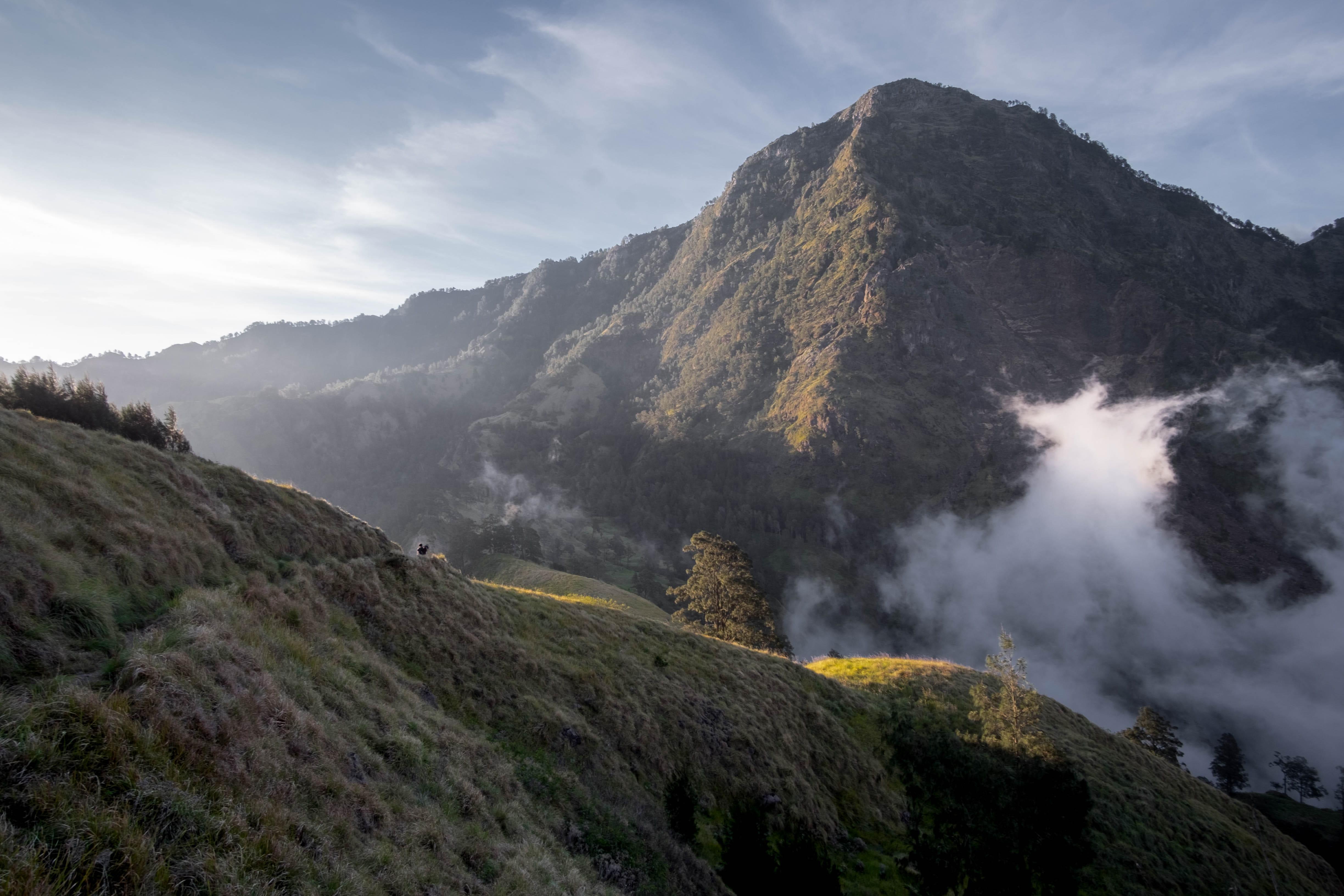 4896x3264 mount rinjani 1080P, 2k, 4k Full HD Wallpaper, Background Free Download