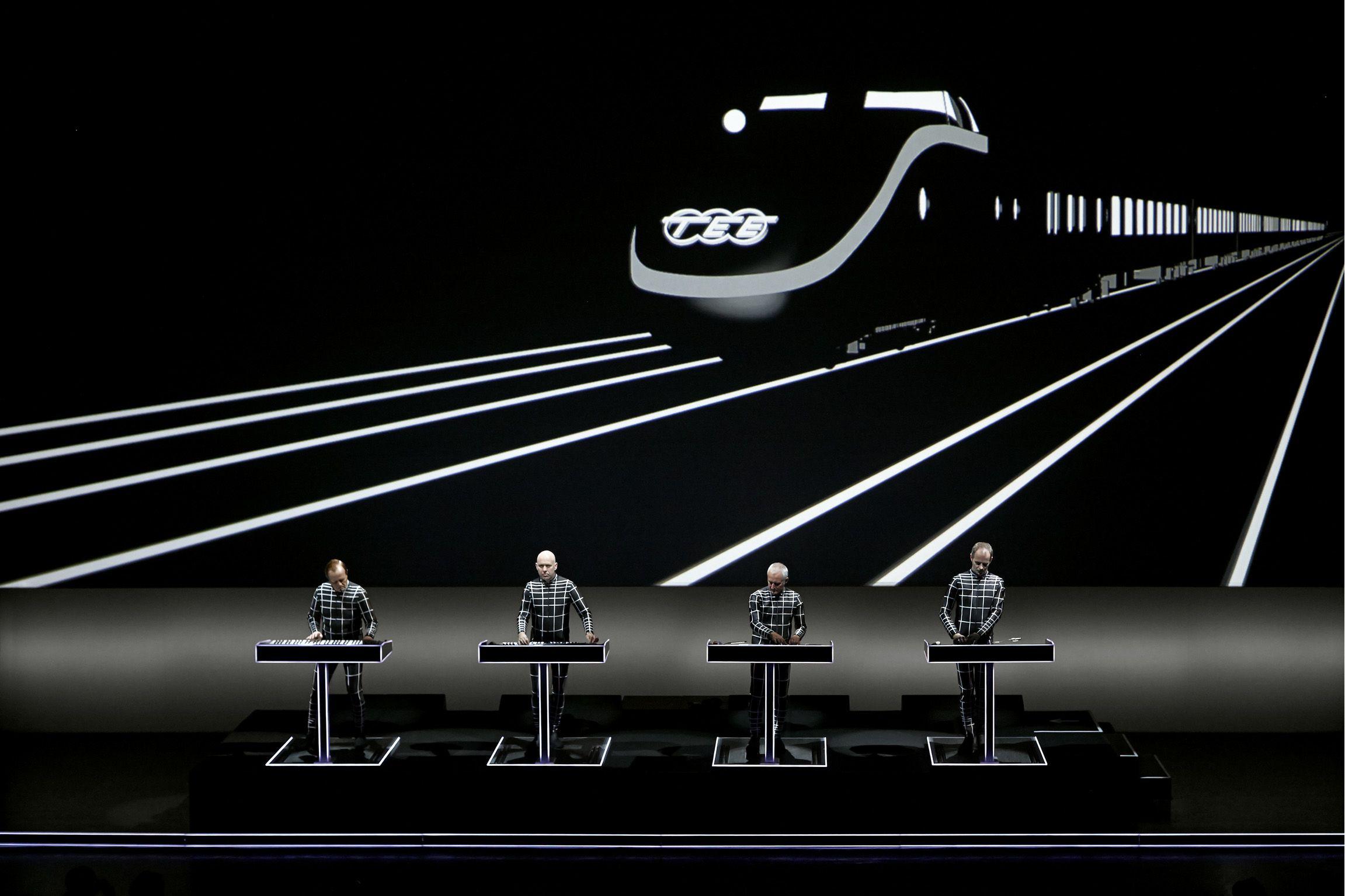 2303x1535 Kraftwerk
