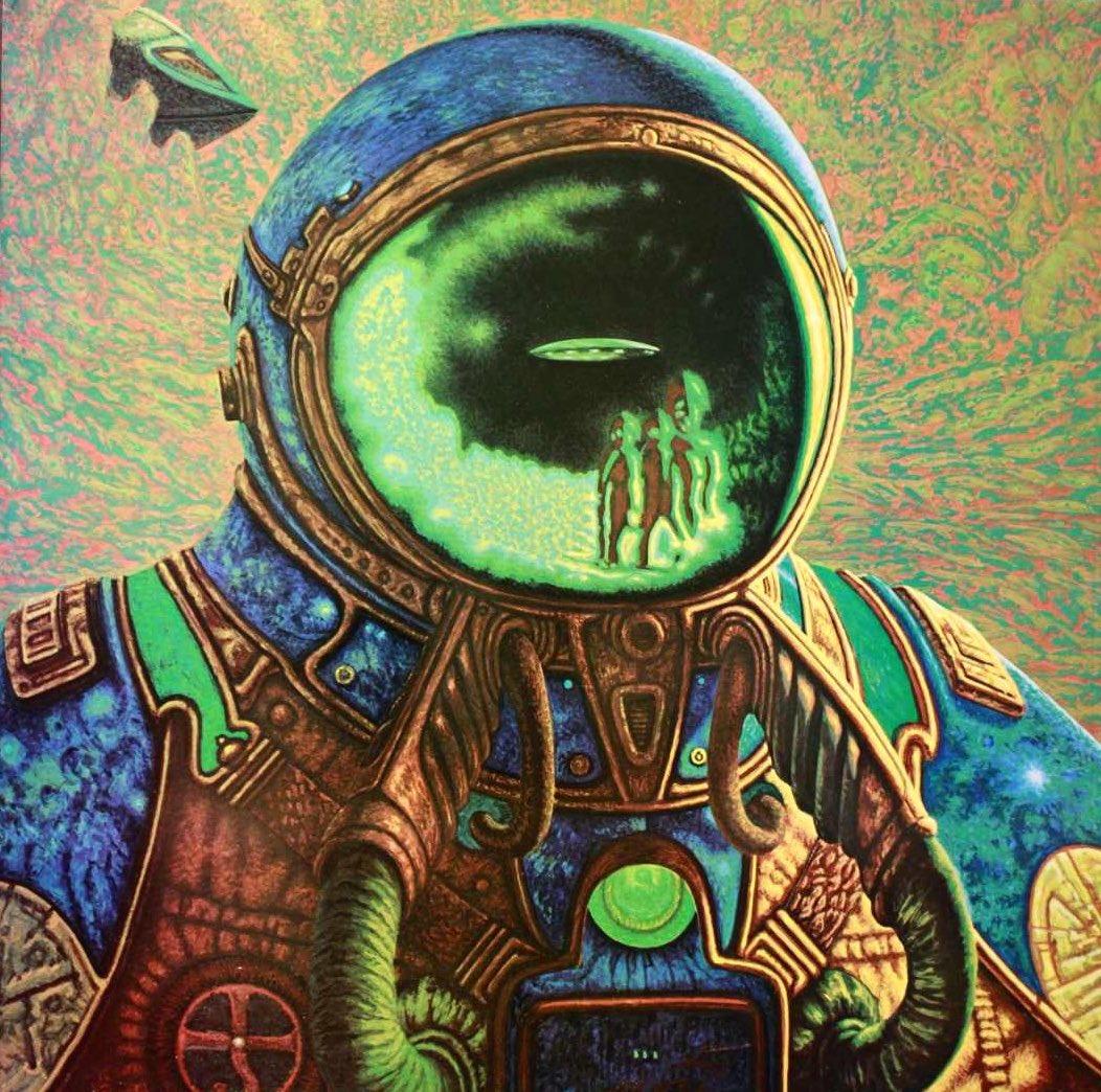 1052x1044 SciFi Art sleeve art of Extraterrestrial Live by Blue Öyster Cult Image