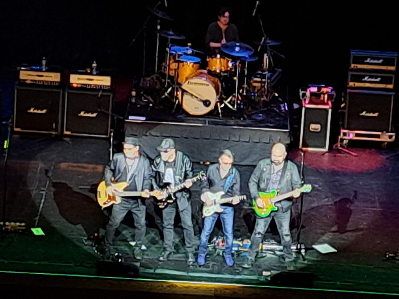 1400x1050 I Was Burnin' for Blue Öyster Cult!. Concert Review ('On Tour Forever!' Tour)