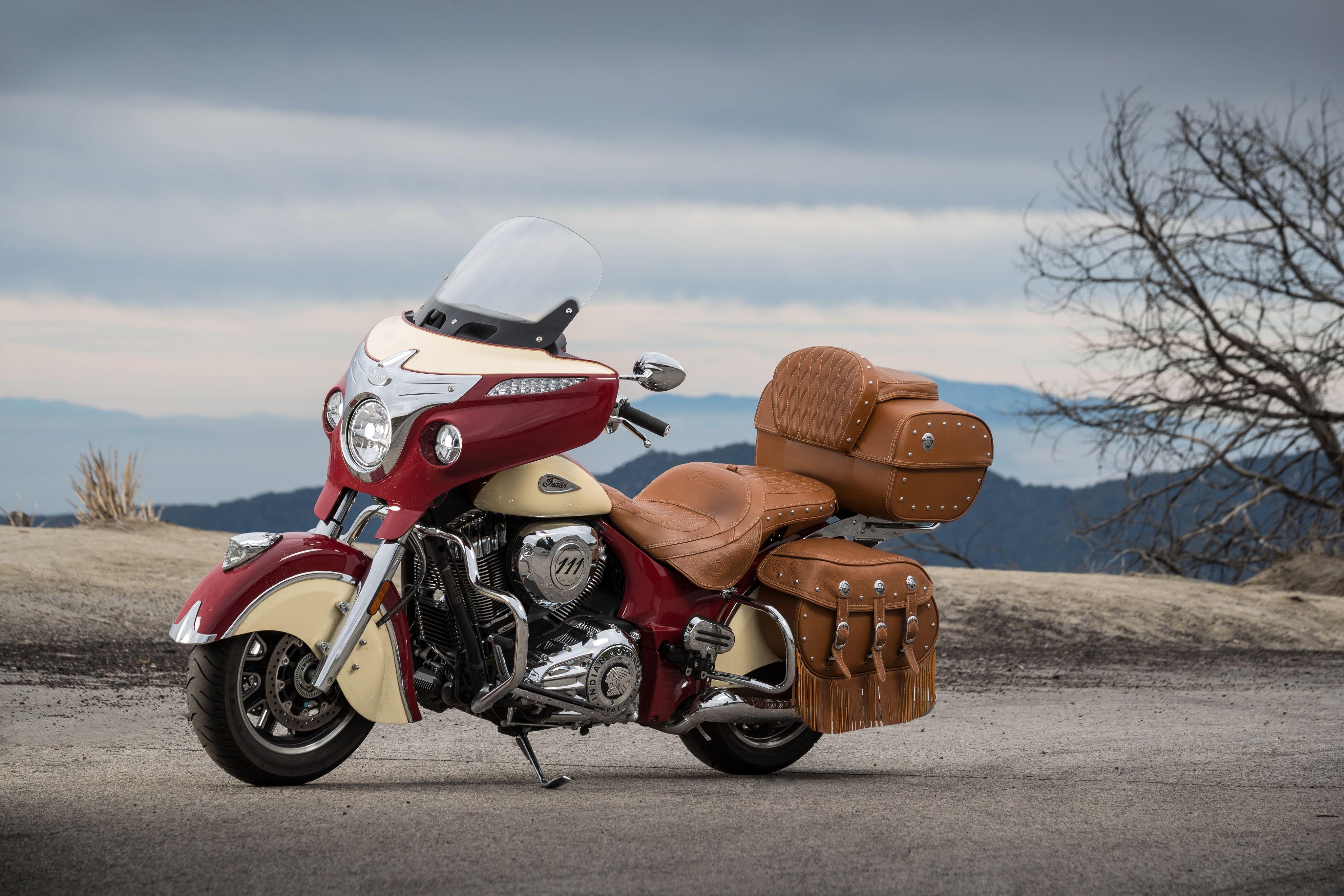 4096x2731 Indian Roadmaster Wallpaper