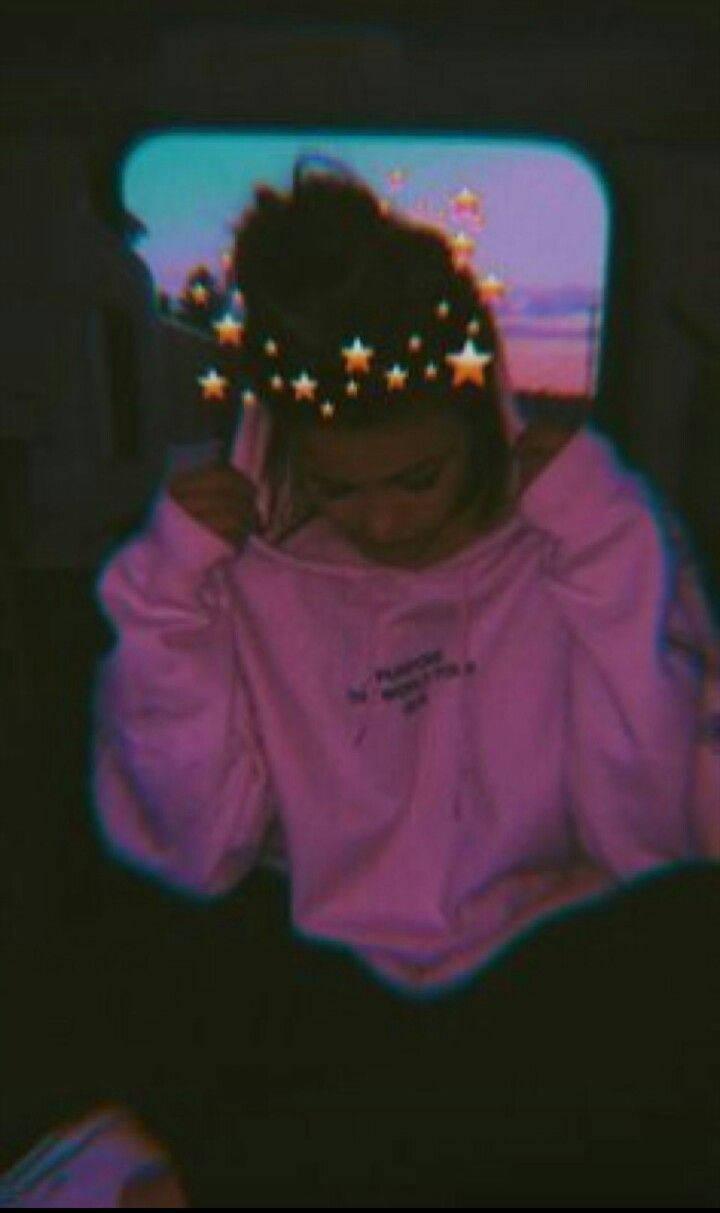 720x1213 Download Girl With Snapchat Filter For PFP Aesthetic Wallpaper
