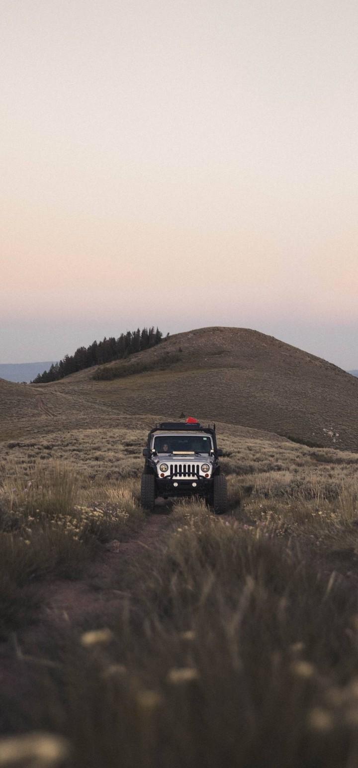 720x1544 SUV Mountain Car Wallpaper - [720x1544]