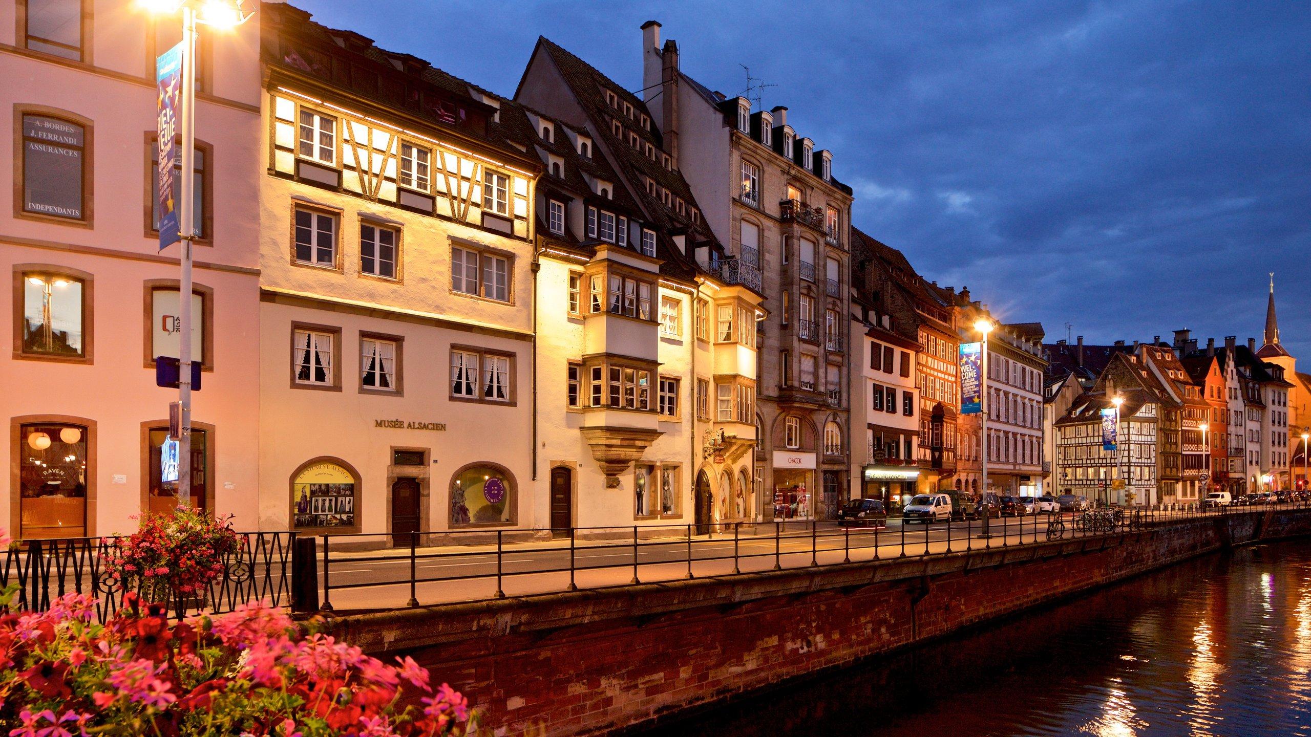 2560x1440 Visit Strasbourg: 2023 Travel Guide for Strasbourg, Grand Est