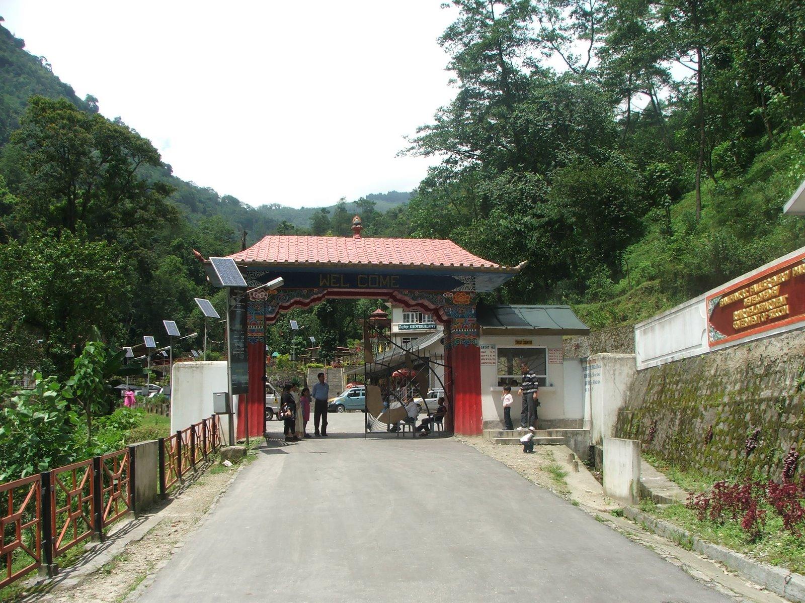 1600x1200 Gangtok Picture Gangtok Travel Photo, HD Travel Image
