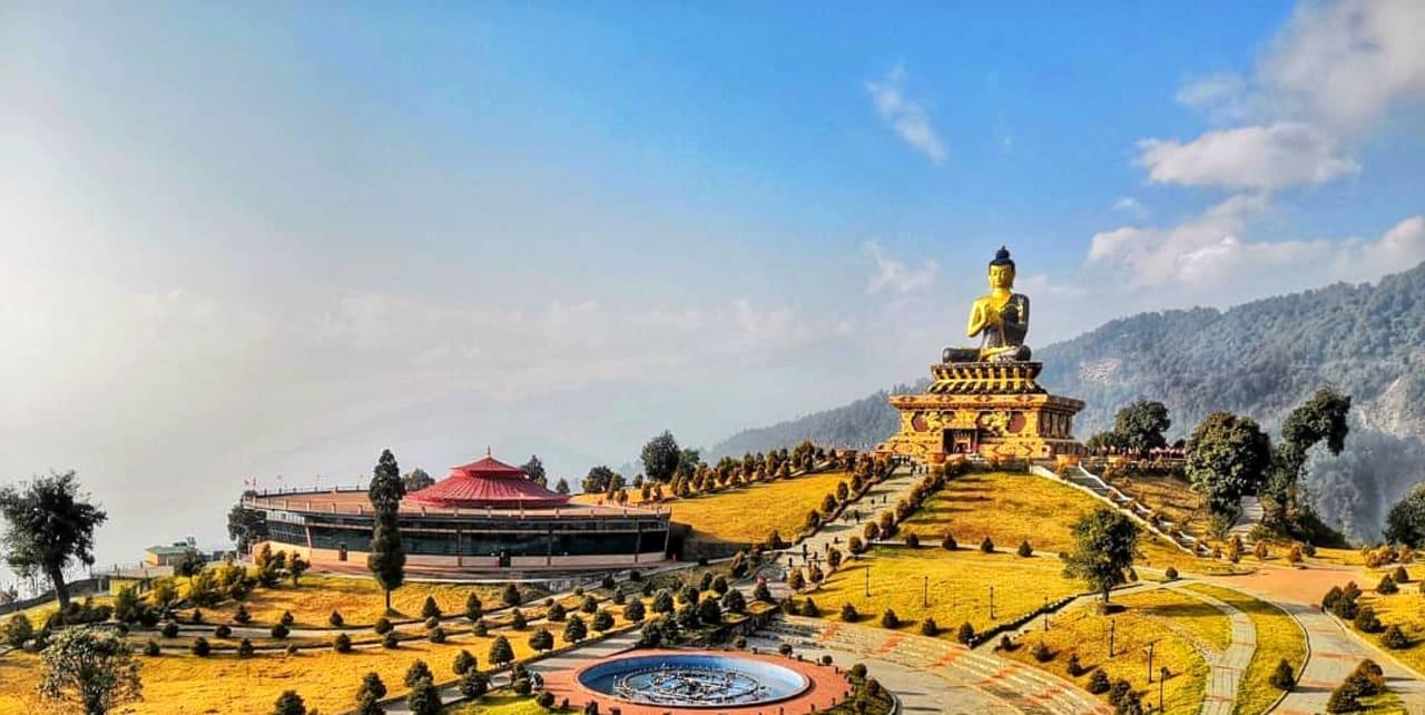 1280x642 Gangtok Tourism, India: Places, Best Time & Travel Guides 2023