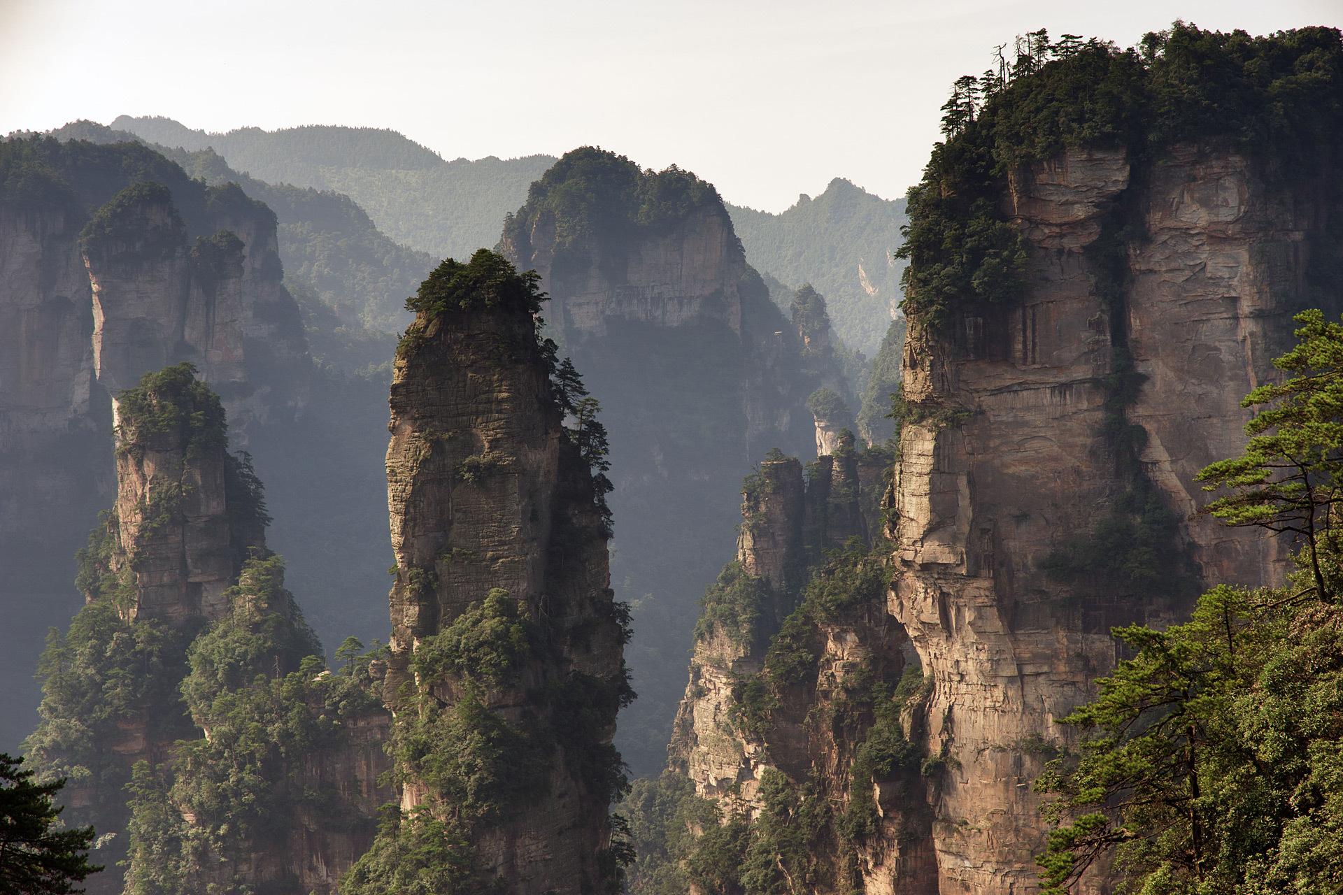 1920x1280 Zhangjiajie National Forest Park HD Wallpaper