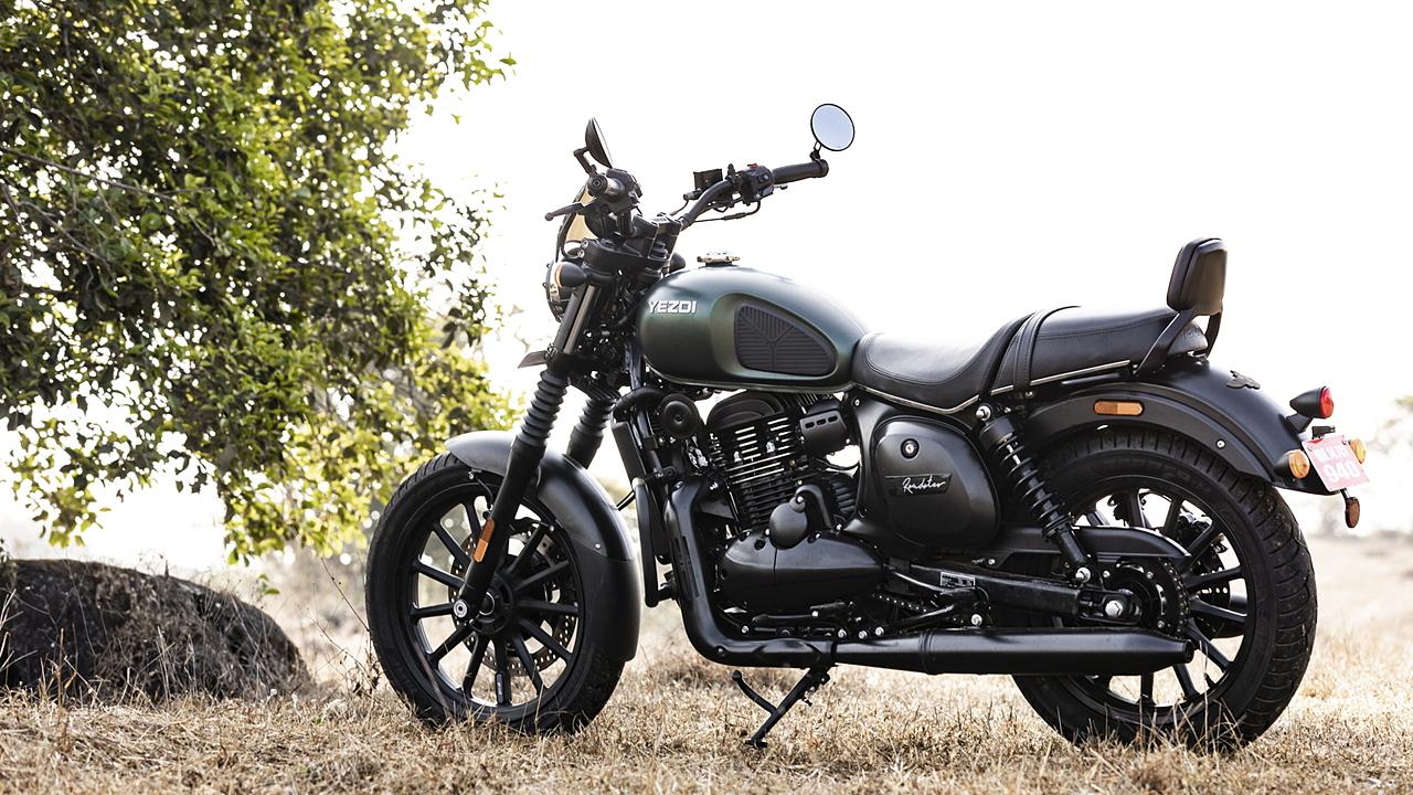 1280x720 image of Yezdi Roadster. Photo of Roadster