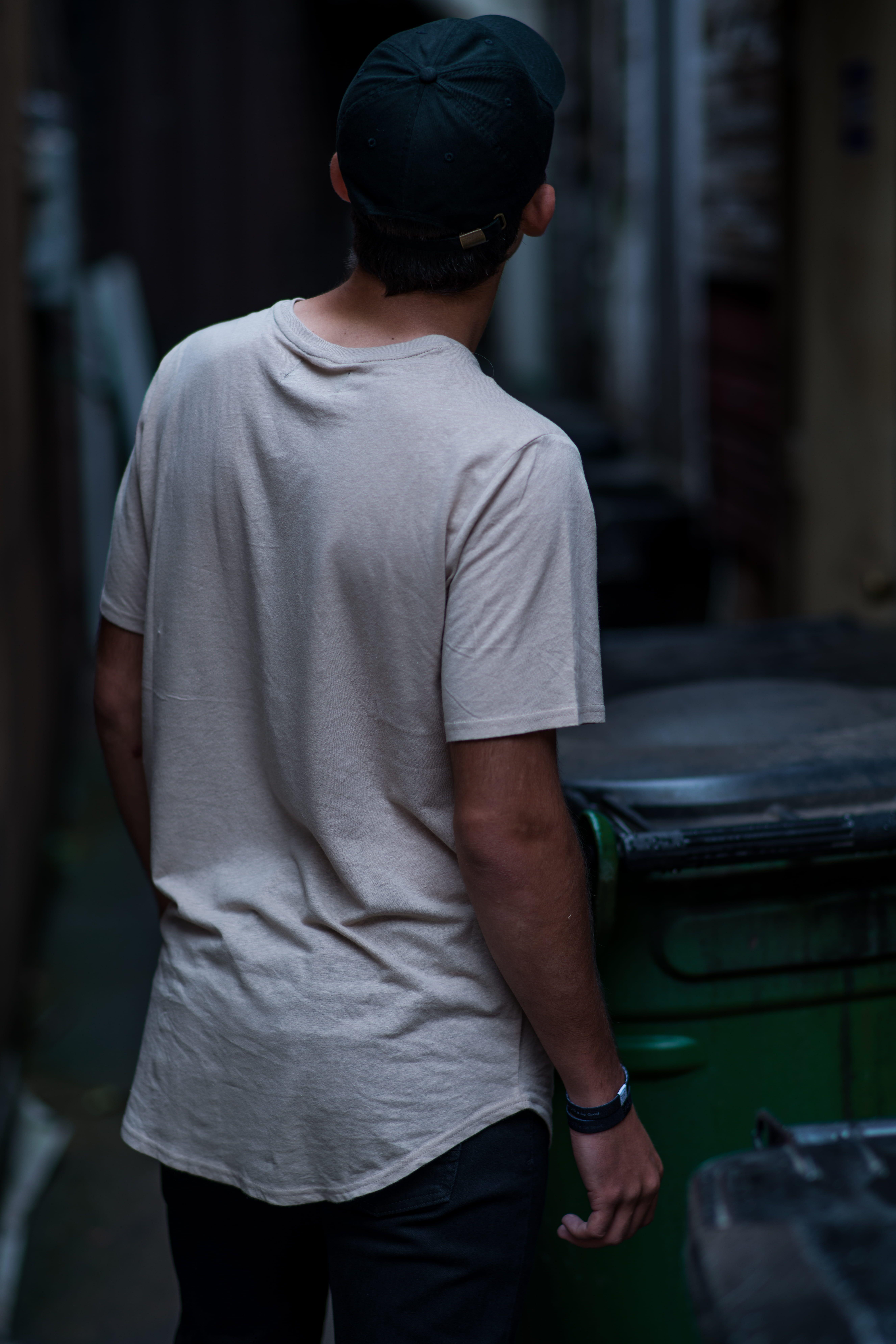 5304x7952 HD Wallpaper: Man Wearing White Shirt Beside Wheelie Bin, Man Wearing White T Shirt, Black Pants And Cap. Black Pants Men, White Shirts Women, Menswear