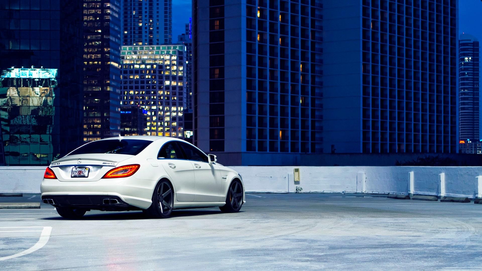 1920x1080 Mercedes Benz CLS 63 AMG Wallpaper