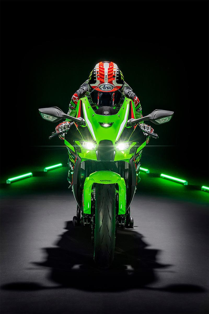 800x1200 New 2021 Kawasaki Ninja ZX 10R KRT Edition Lime Green / Ebony / Pearl Blizzard White. Motorcycles In La Marque, TX. Mainland Cycle Center LLC Stock