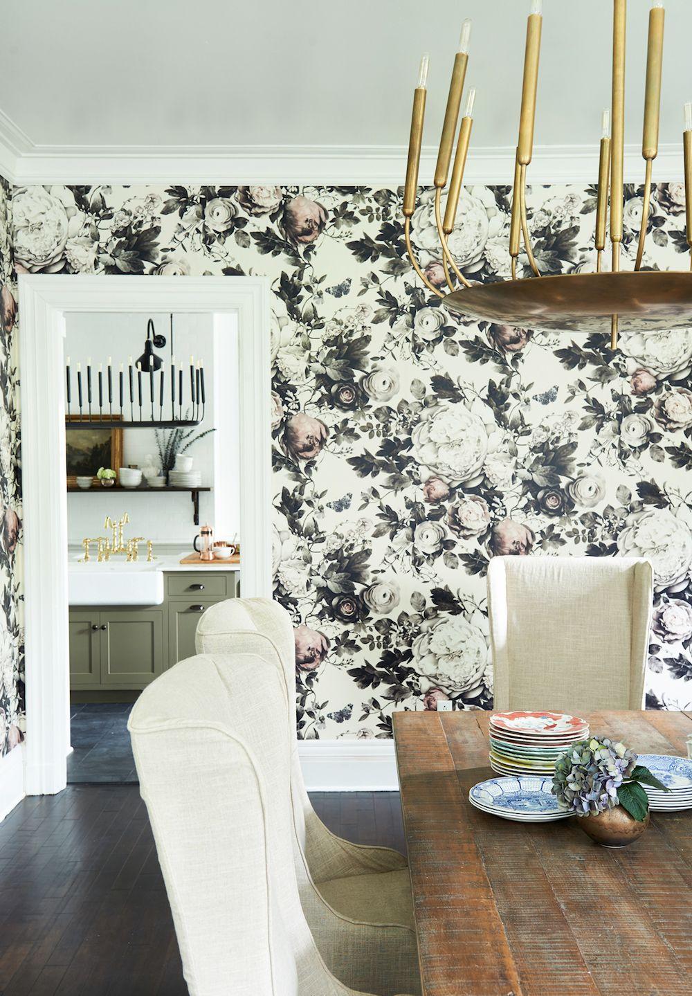 1000x1439 Dining Room Wallpaper Ideas That'll Elevate All Your Dinner Parties