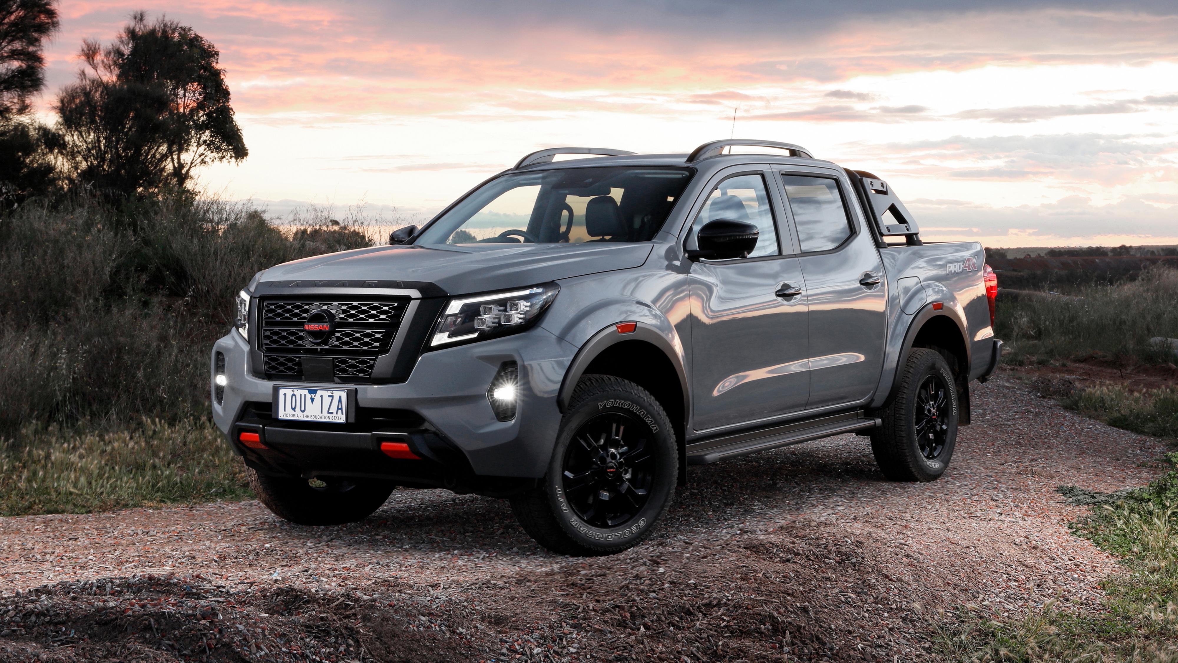 4000x2250 Nissan Navara 2023 Wallpaper