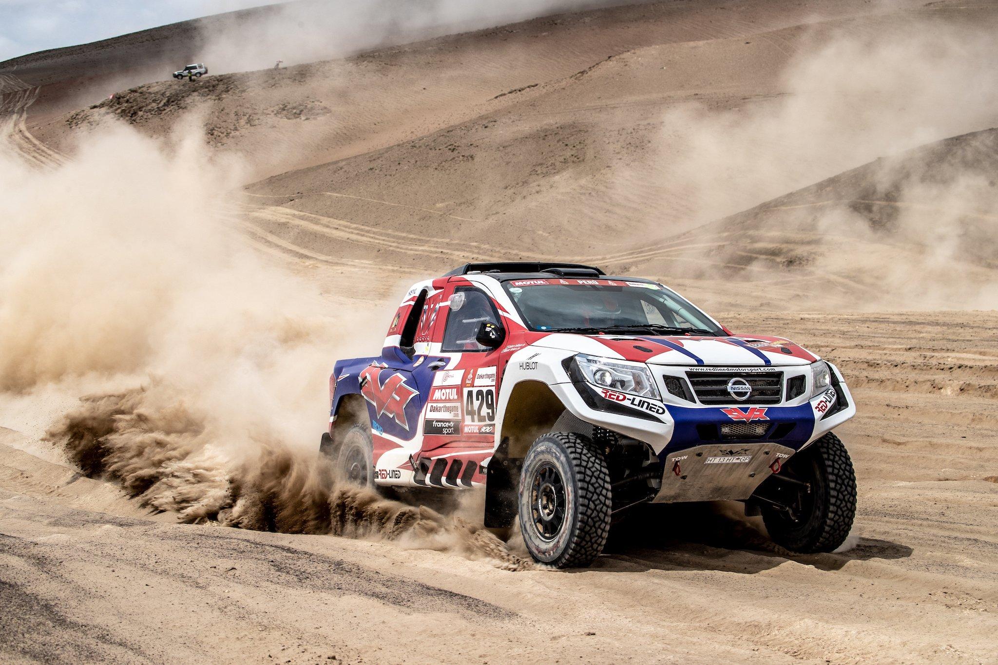 2048x1365 Nissan Motor Lined Adventure #Nissan #Navara Pickups Take On Dakar. More Details Here