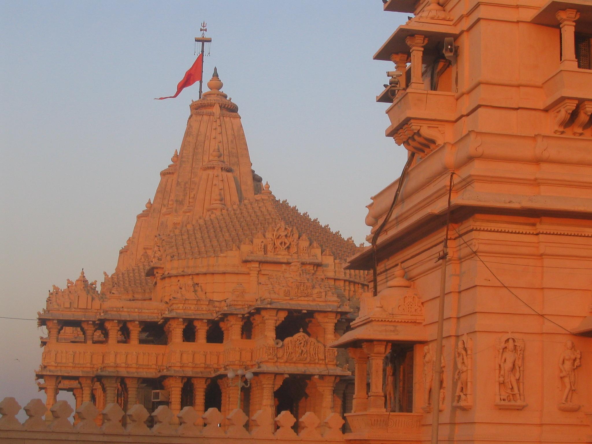 2048x1536 Somnath temple