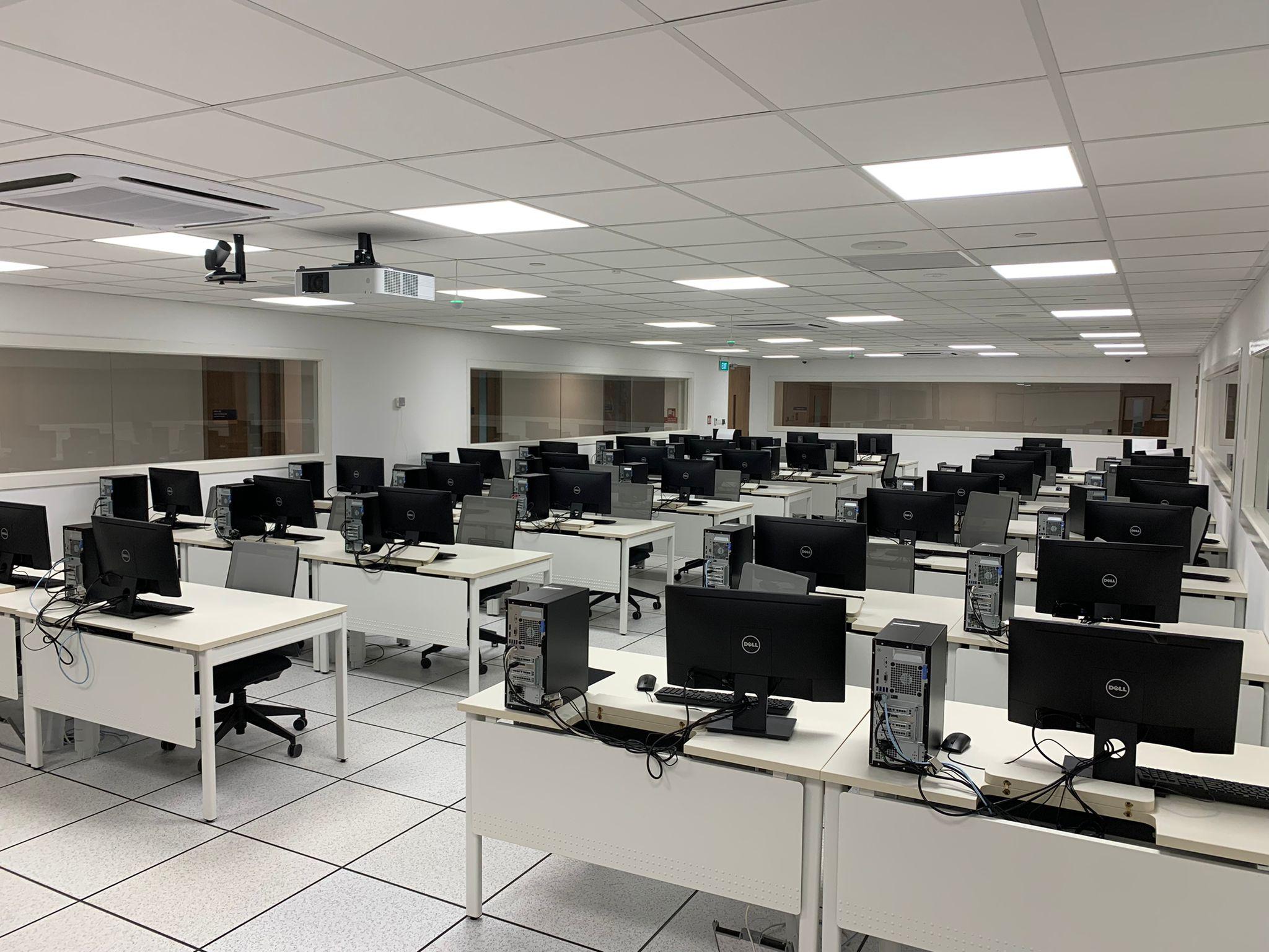 2048x1536 SDE 1 lab 2 and Learning Facilities