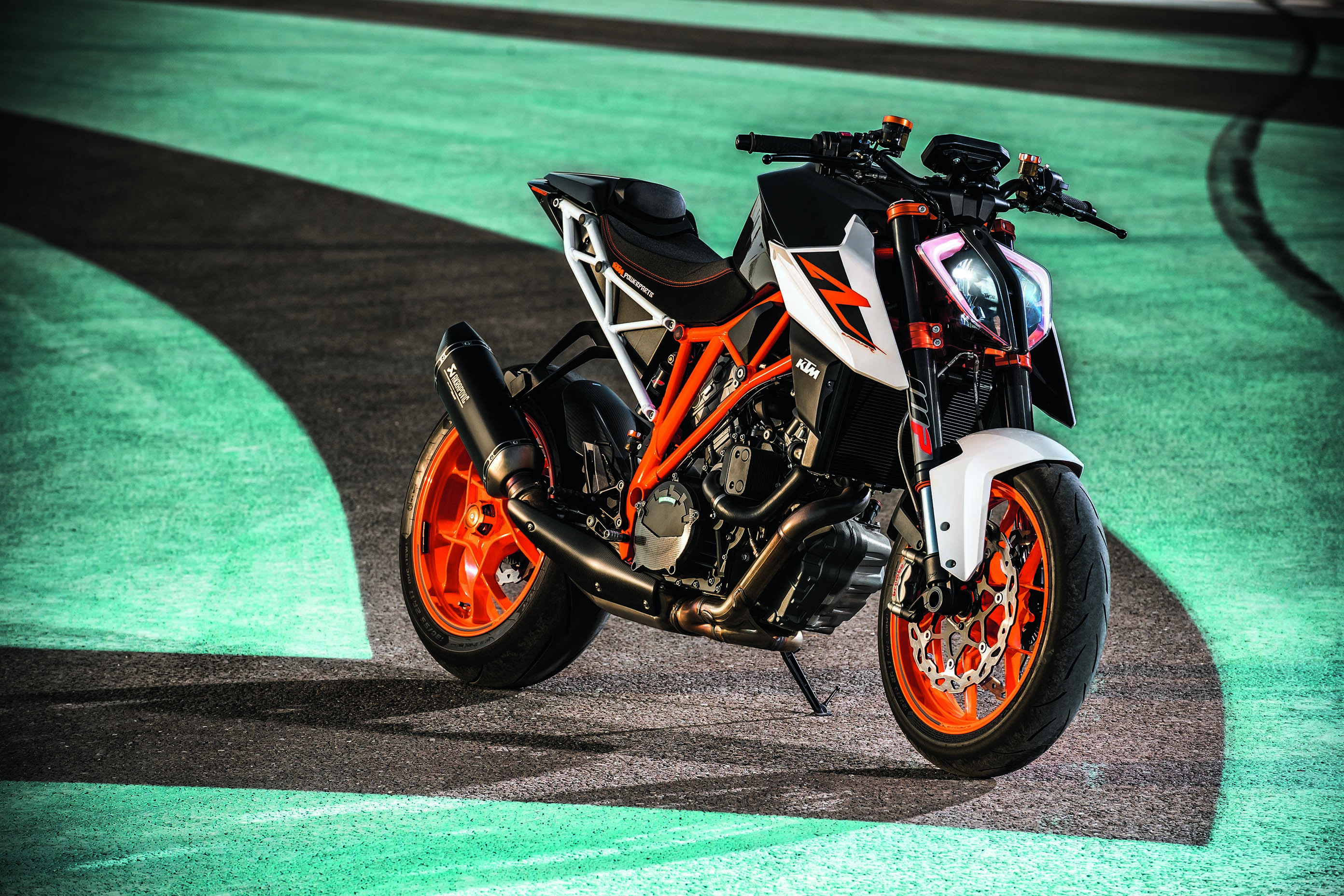 2784x1856 KTM 1290 Super Duke R, 2017 Gallery HD Wallpaper