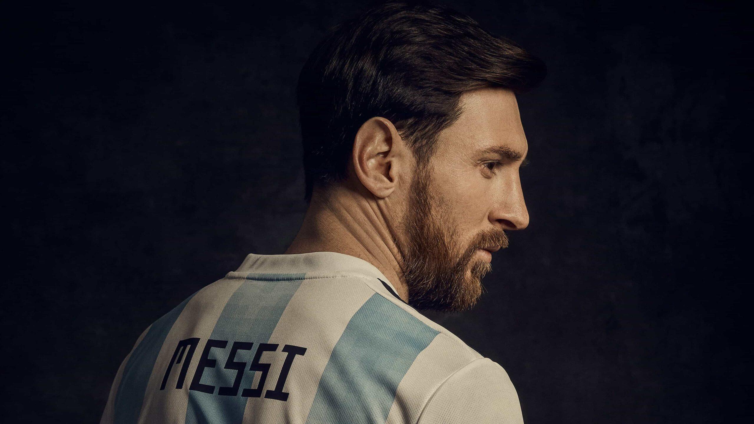 2560x1440 Lionel Messi Wallpaper