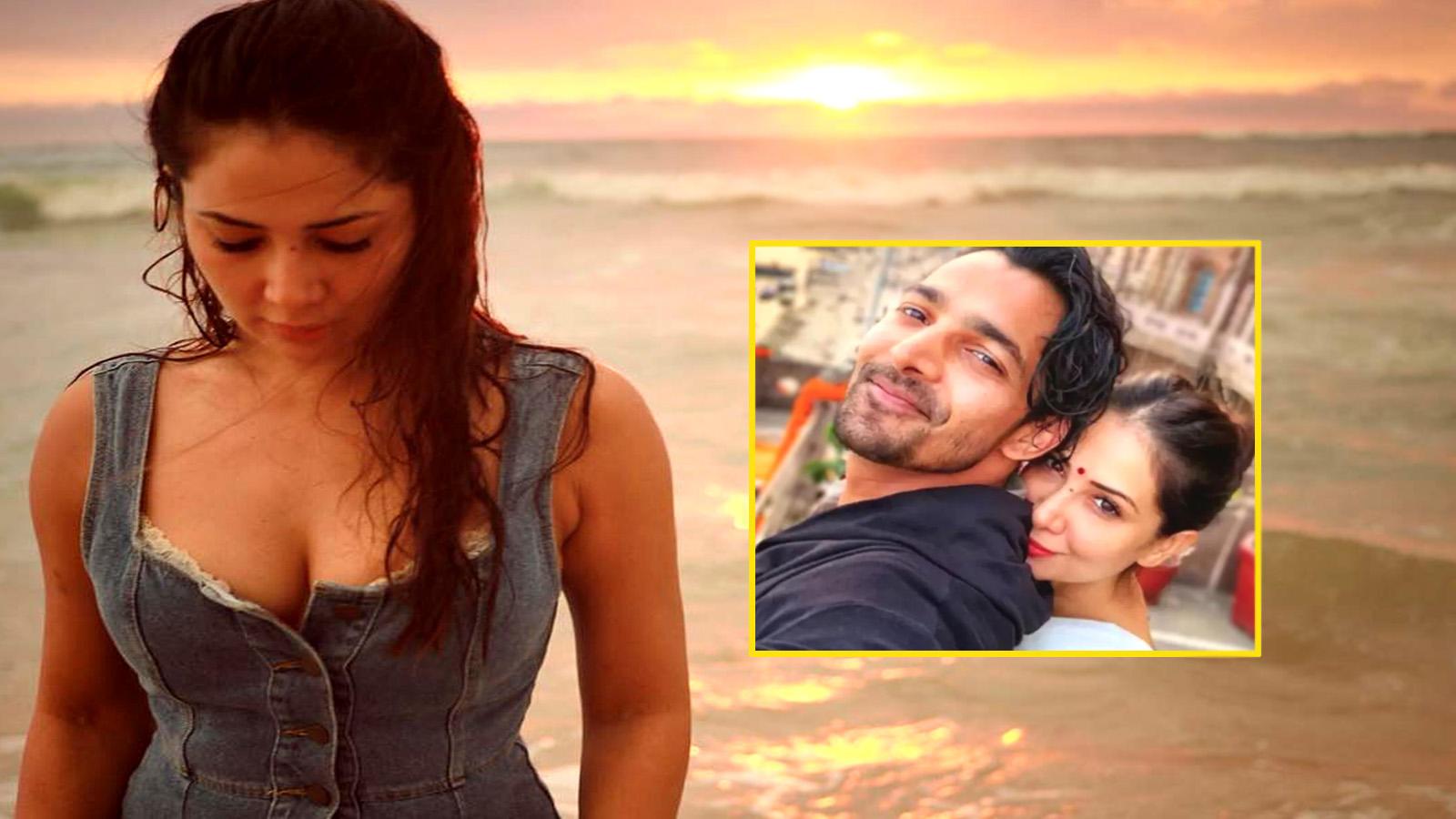 1600x900 Kim Sharma And Harshvardhan Rane Call It Quits, Break Up Confirmed. Hindi Movie News Of India