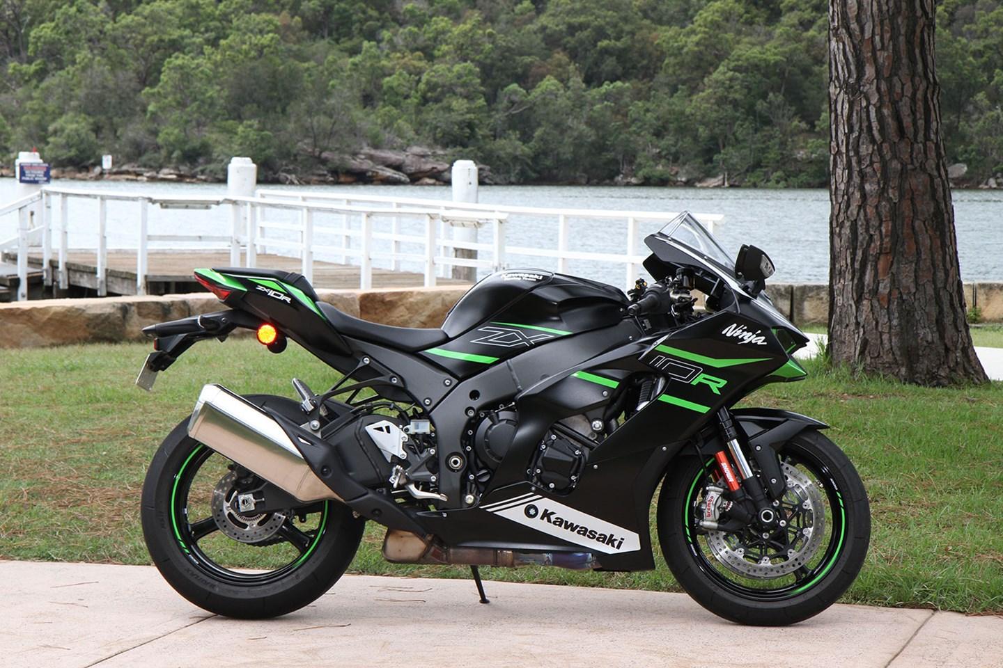 1440x960 2021 2025 Kawasaki ZX 10R Review: Refined And Improved