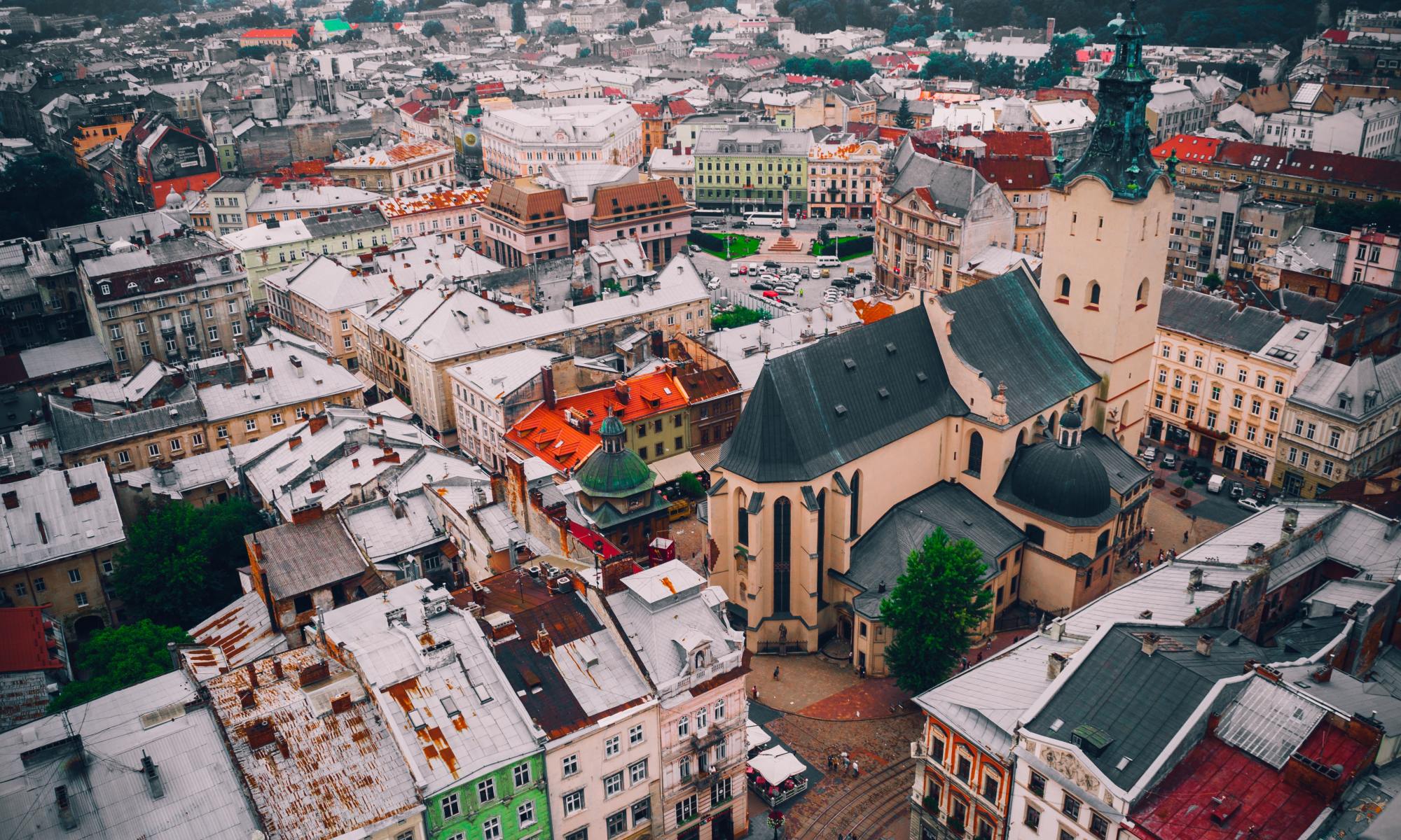 2000x1200 LVIV, UKRAINE