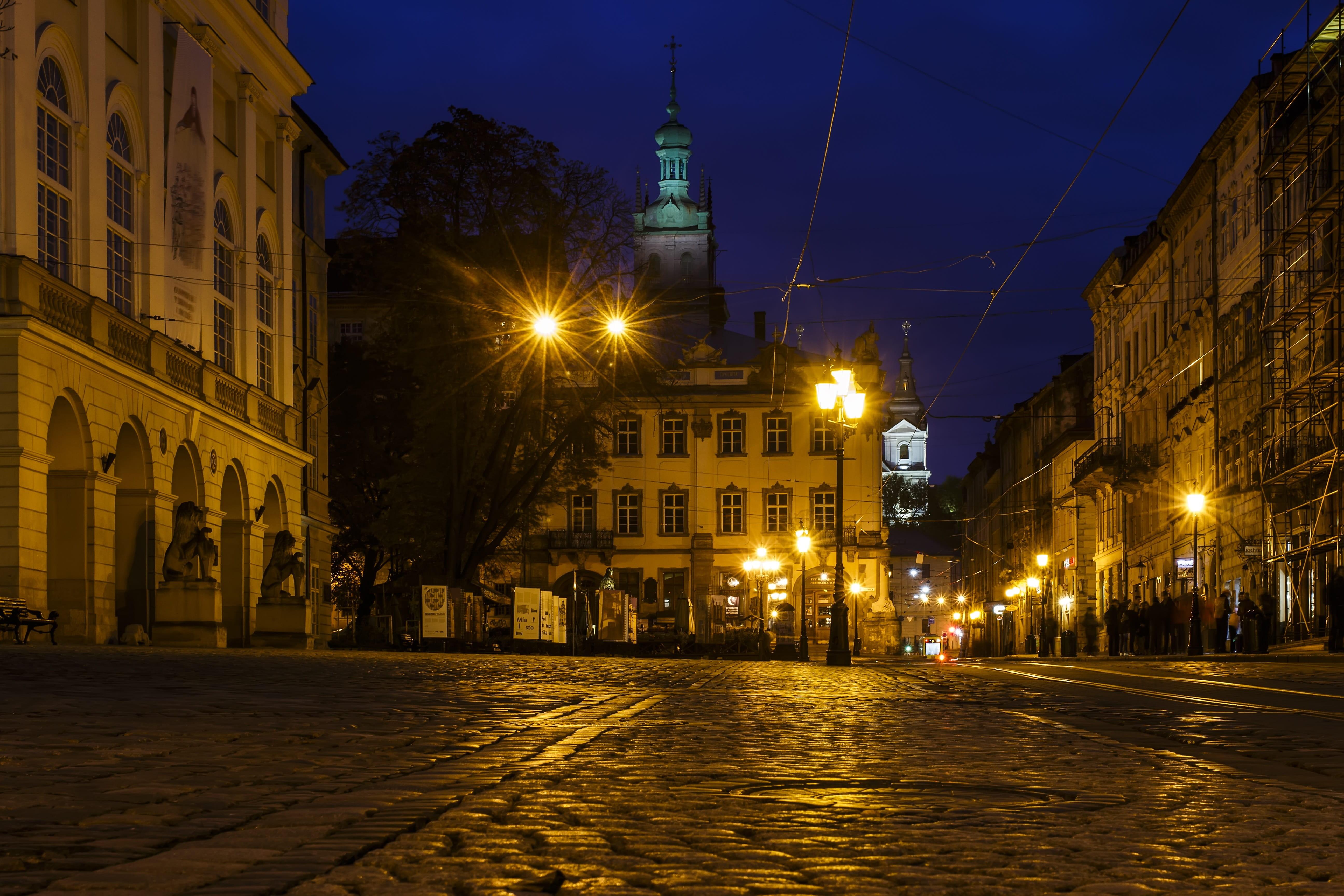 5184x3456 Wallpaper / lviv, white, ancient, lighting equipment, architecture, area, 5K, classic, traditional, light, capital, history, landscape, tower, europe, eastern galicia free download