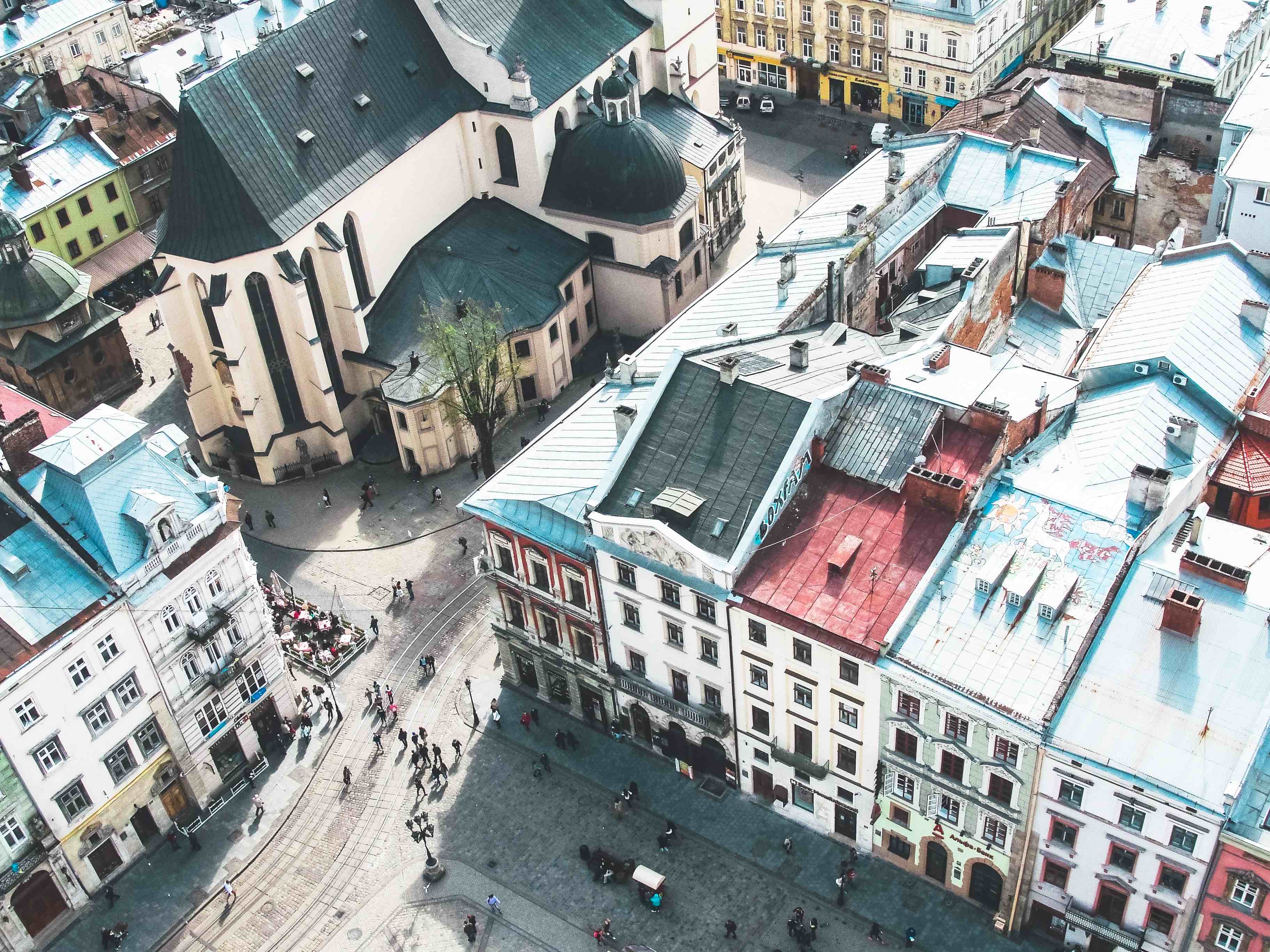 3648x2736 Lviv downtown highlights