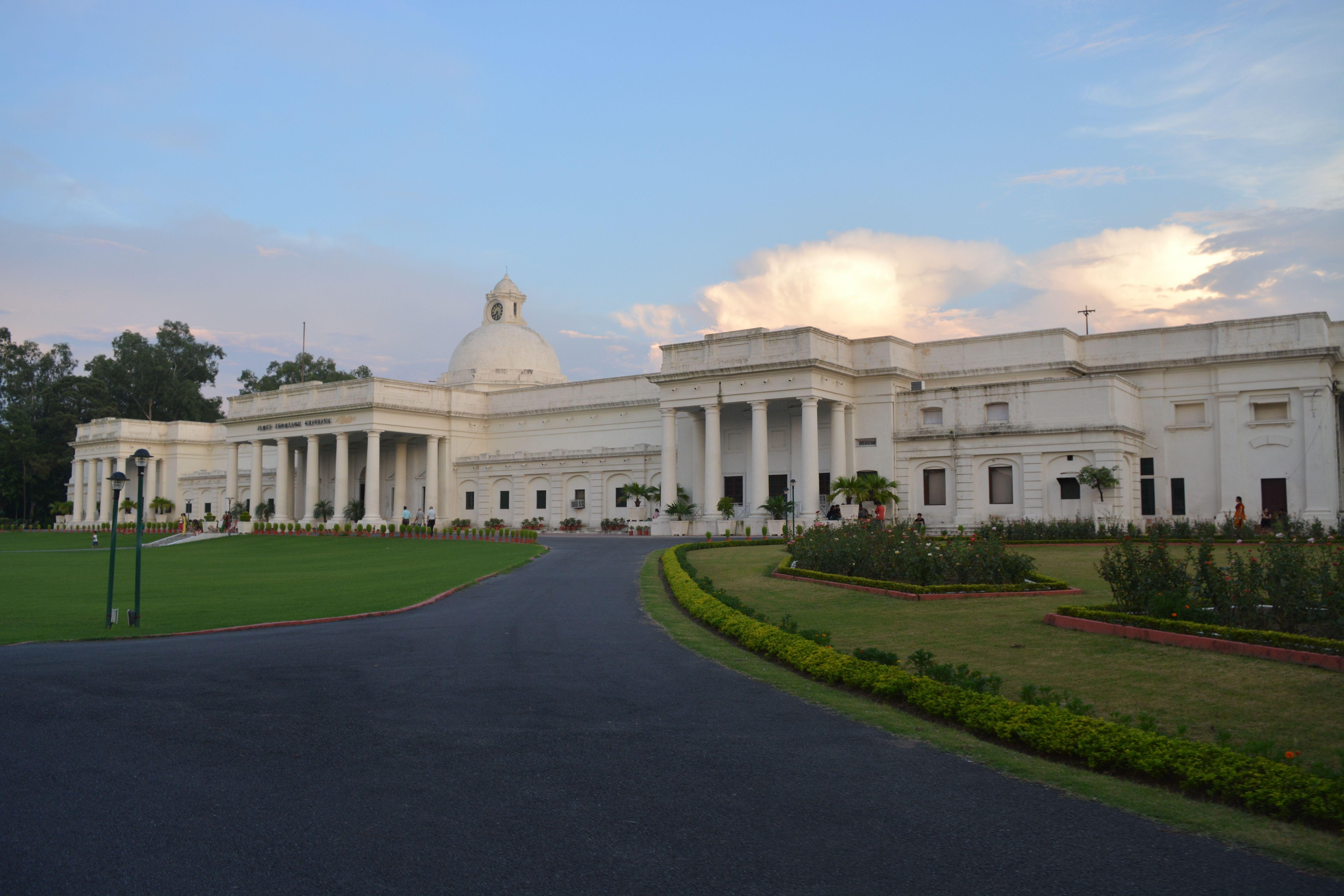 Iit Roorkee Wallpapers - Top Free Iit Roorkee Backgrounds - WallpaperAccess