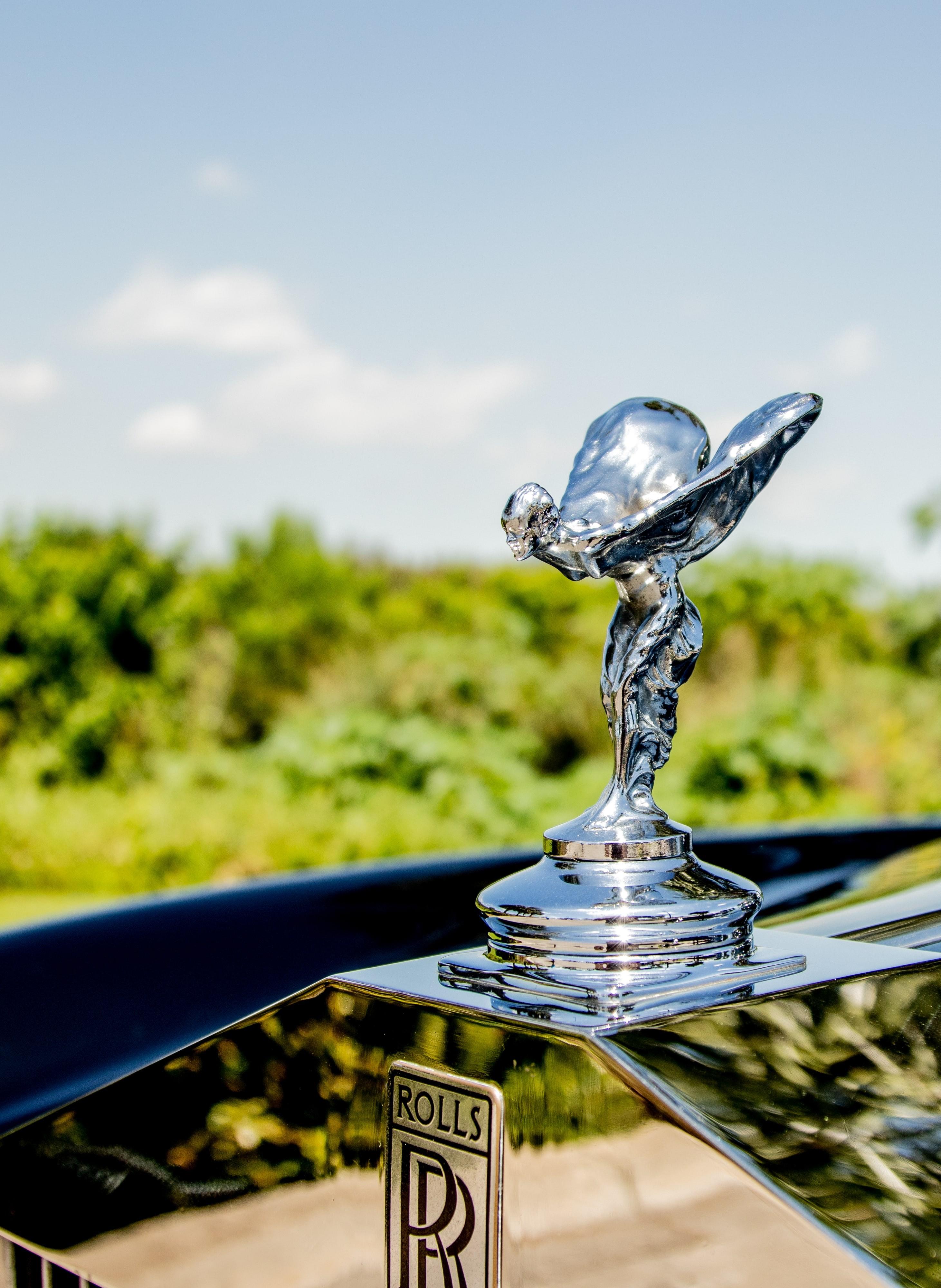 2922x4000 Rolls Royce Logo · Free