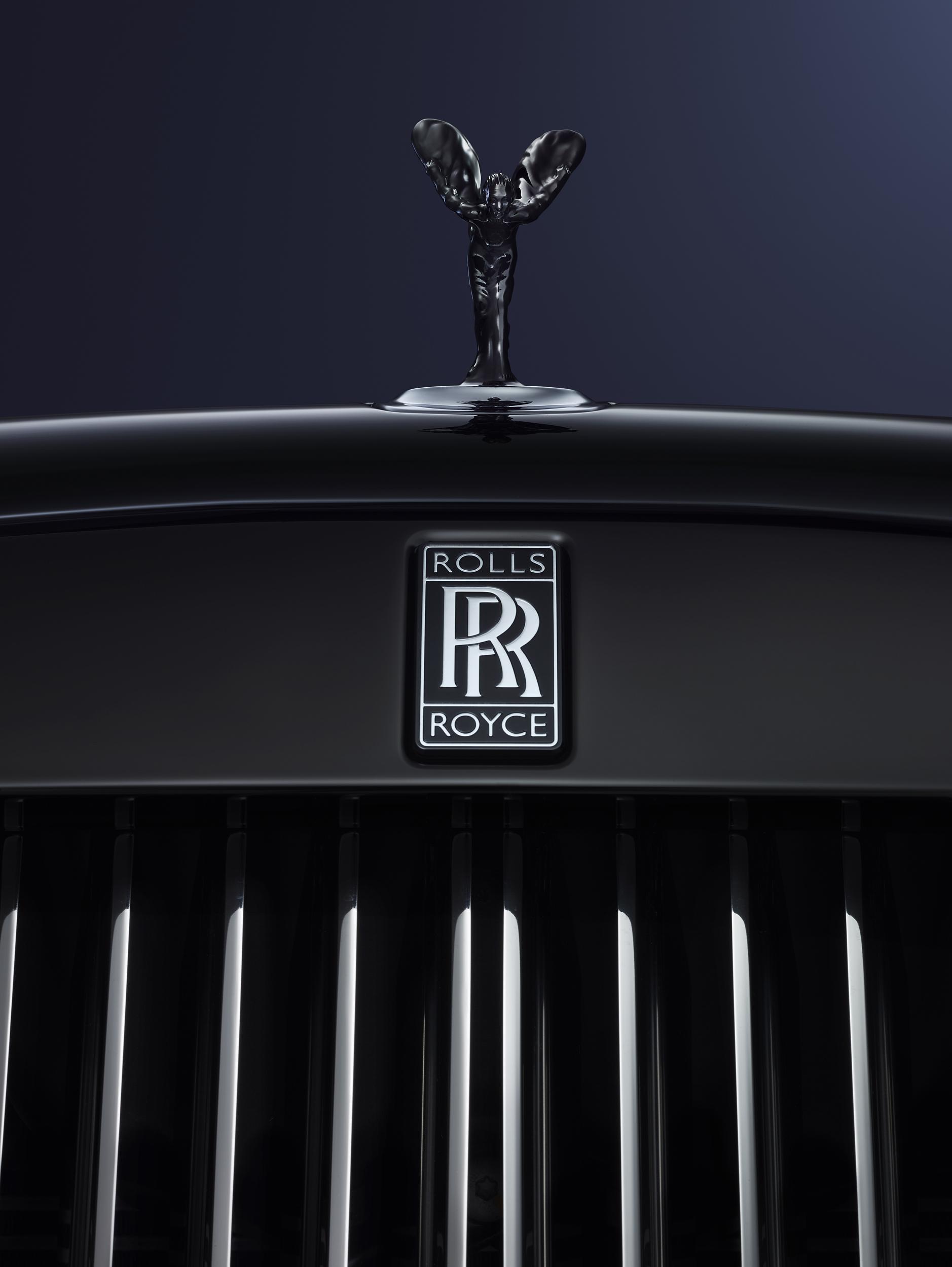 1878x2500 BLACK BADGE' A DARK, EDGY, LIFESTYLE STATEMENT FROM ROLLS ROYCE MOTOR CARS