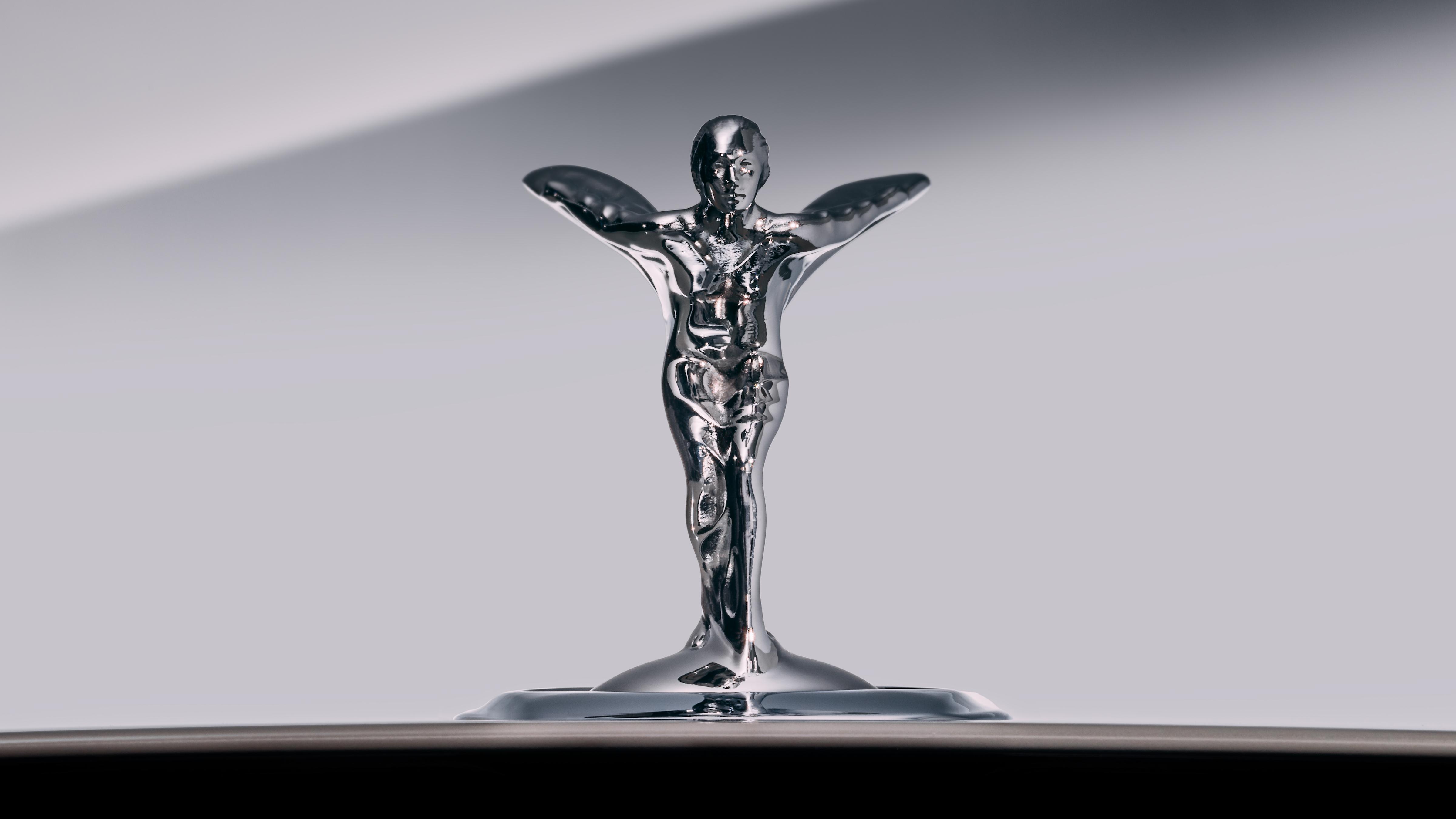 4800x2700 Rolls Royce Bonnet Emblem Redesigned For Electric Future