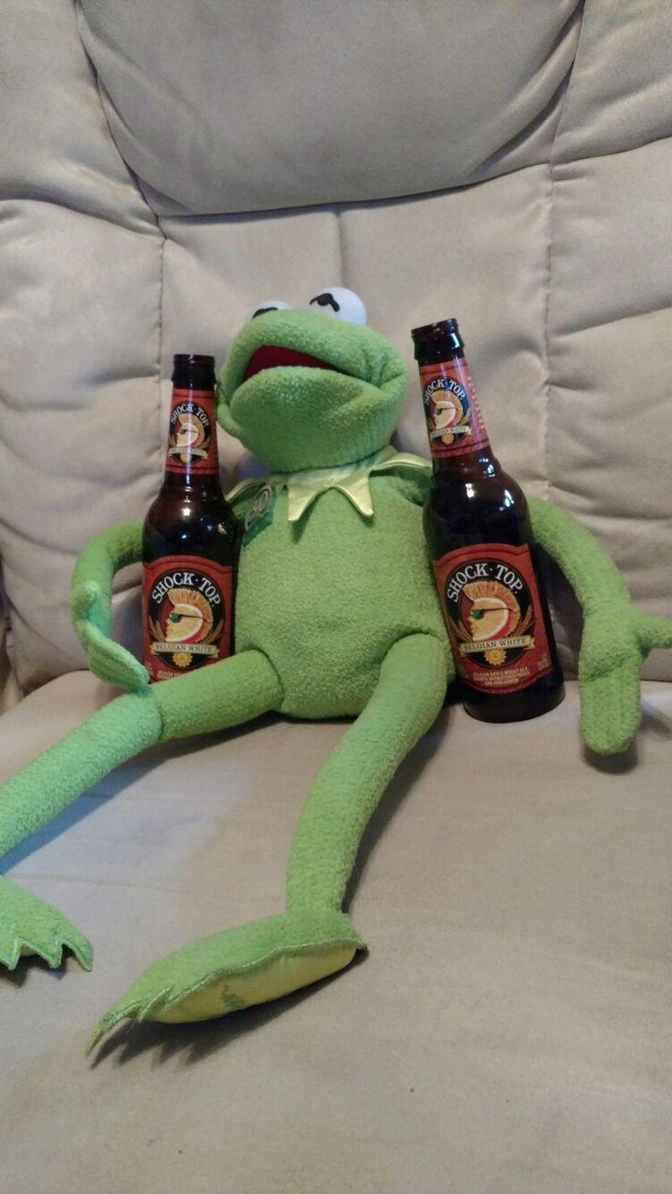 736x1307 Kermit