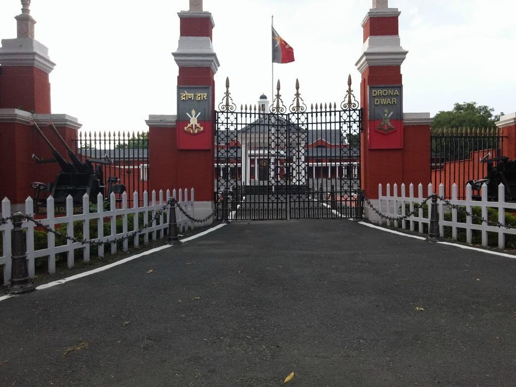 1024x768 Indian Military Academy Wallpaper