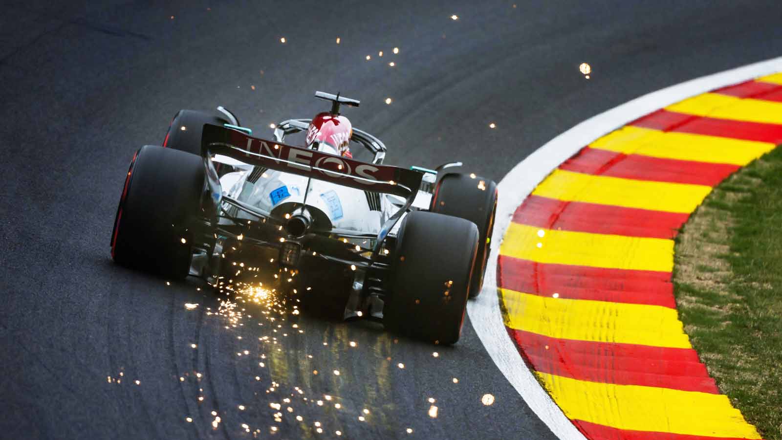 1600x900 Mercedes admit it was a messy Friday
