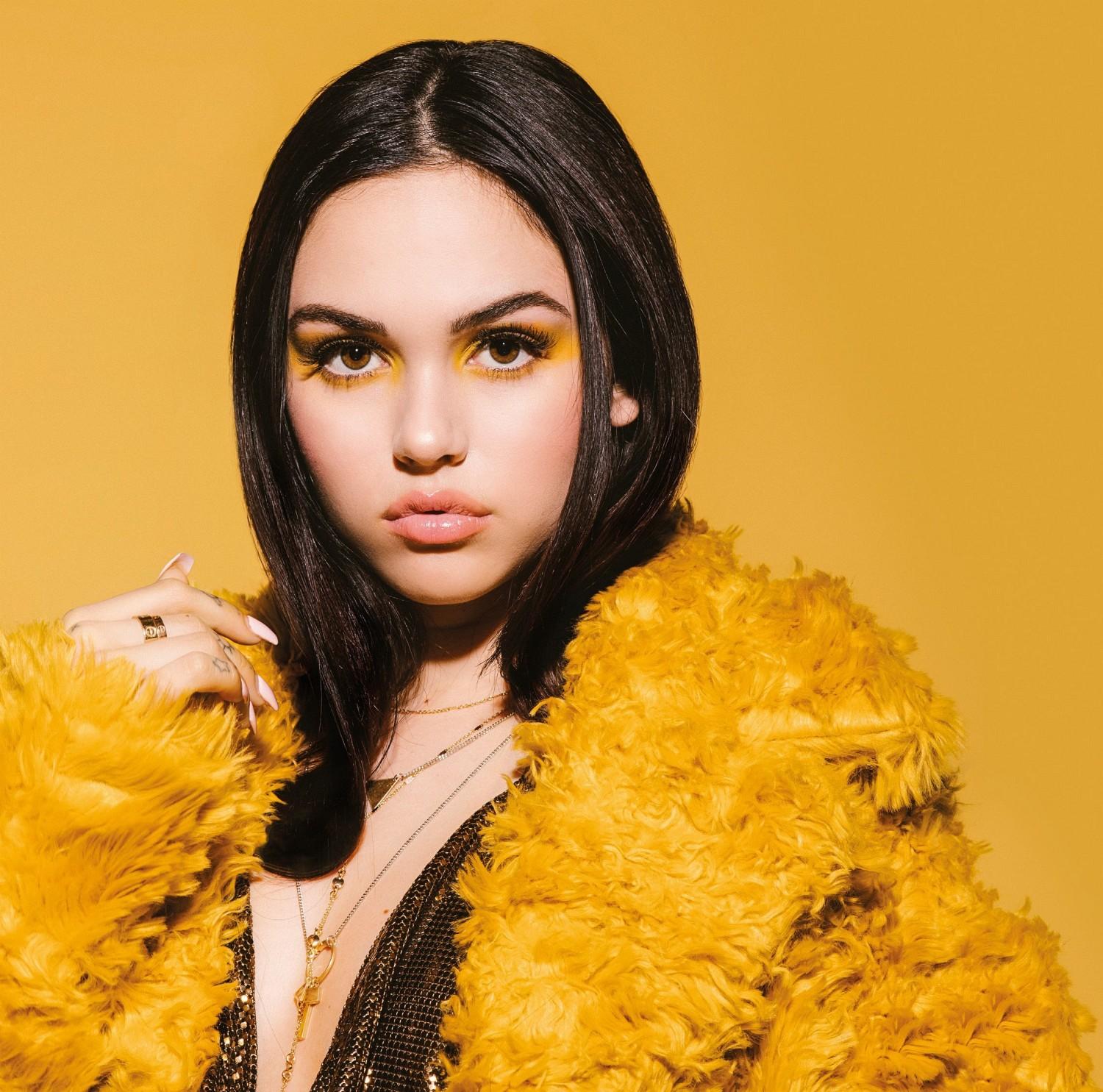 1500x1485 Maggie Lindemann Women Singer Brunette