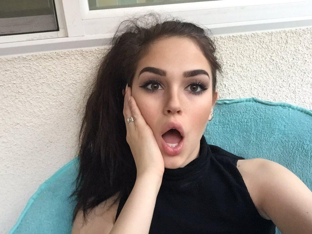 1024x768 MAGGIE LINDEMANN