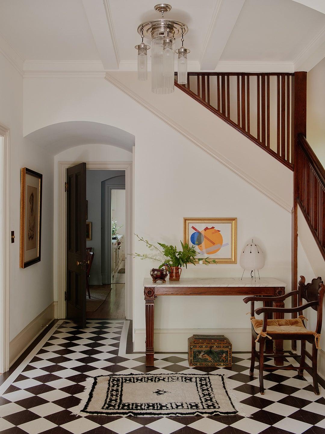 1080x1440 Inside A Toronto Tudor Style Home That