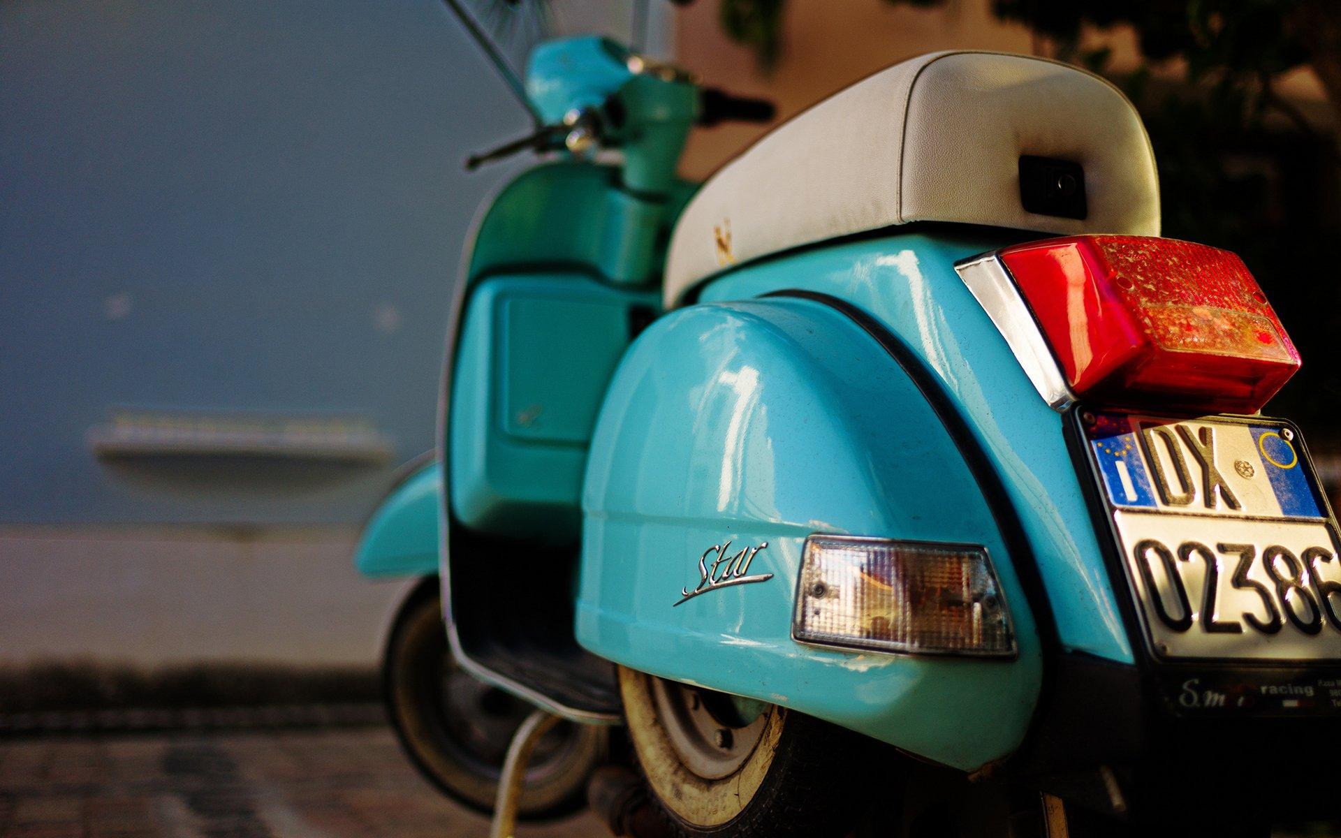 1920x1200 Vintage Scooter HD Wallpaperx1200