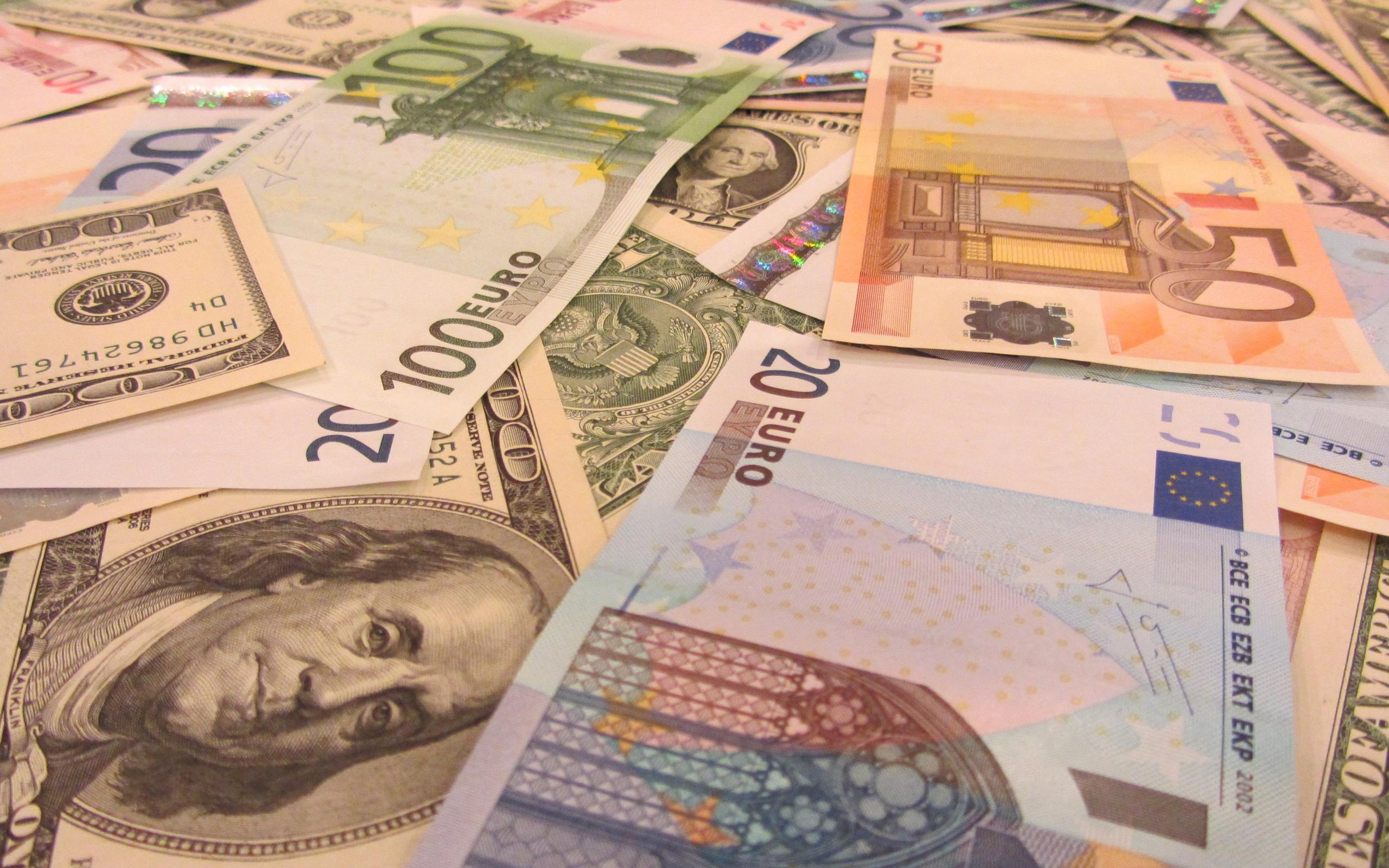 2560x1600 Mobile wallpaper: Currencies, Money