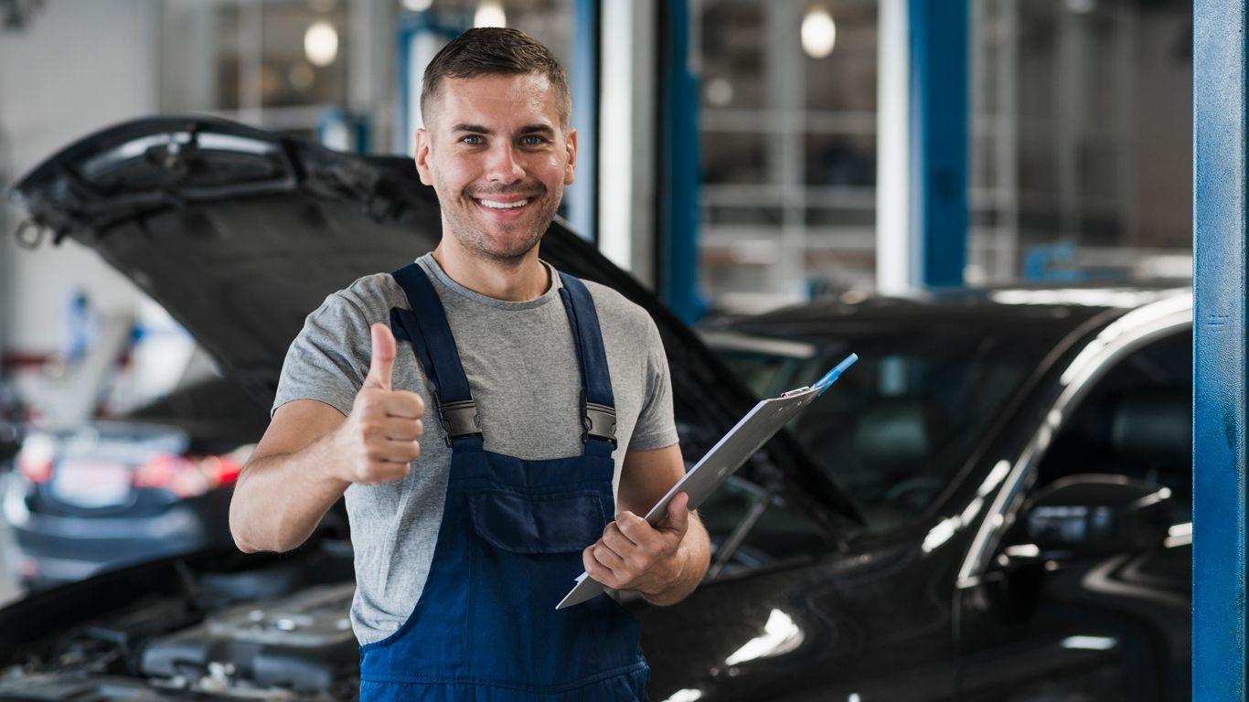 1366x768 Reliable Car Workshop in Dubai