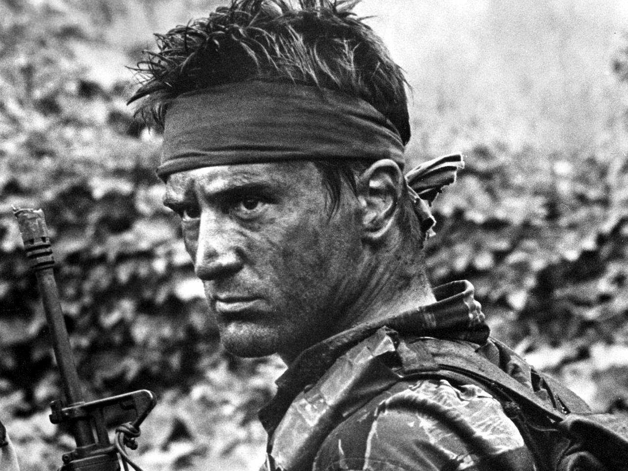 1280x960 The Deer Hunter Wallpaper