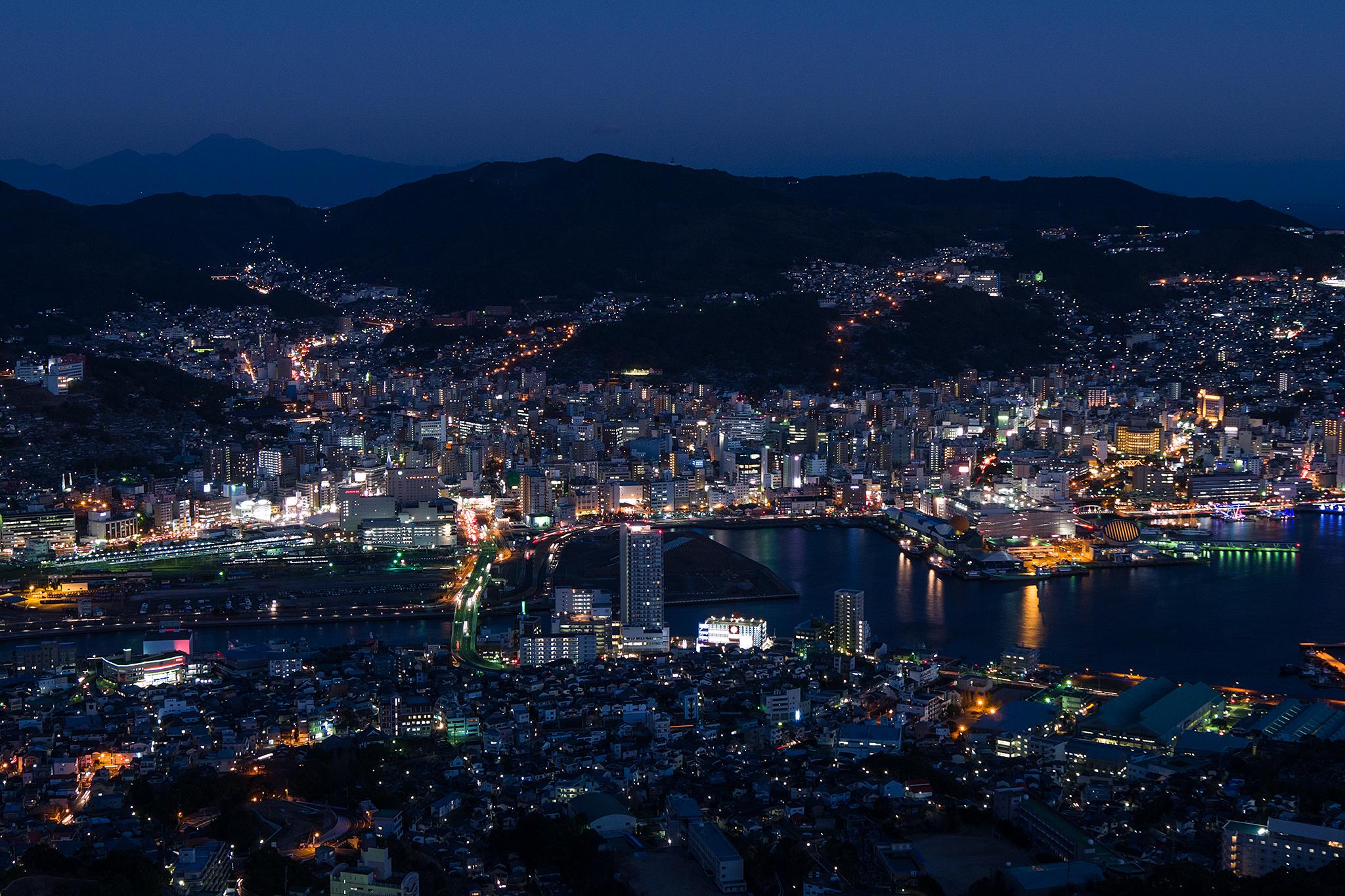 2048x1365 Nagasaki, Japan with Suggested Tours