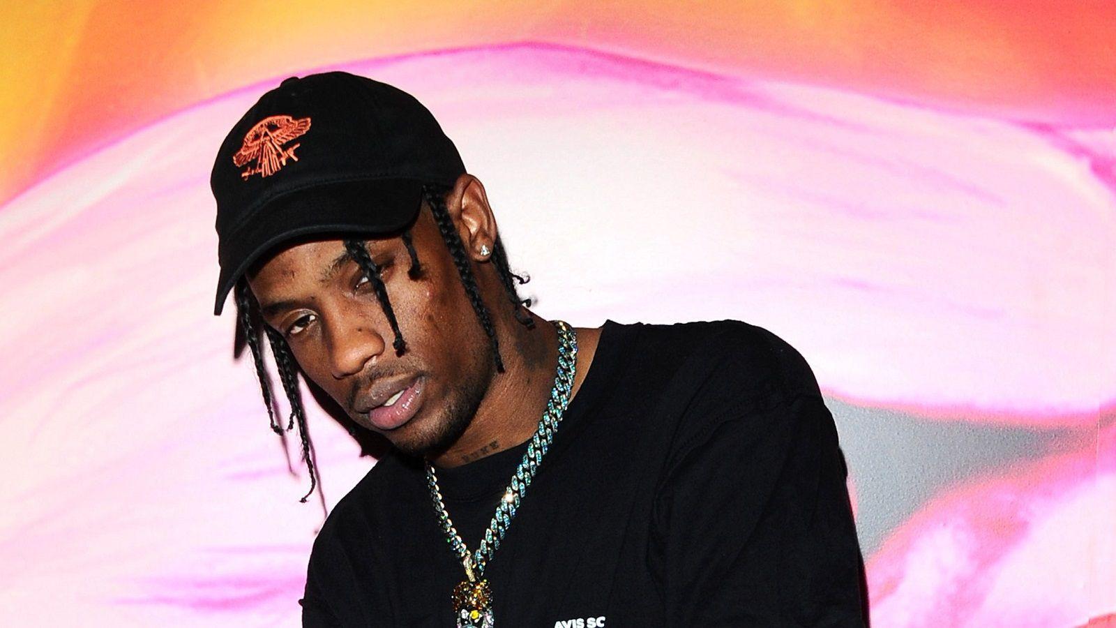 1600x900 Why did Amanda Lepore disappear from the cover of Travis Scott
