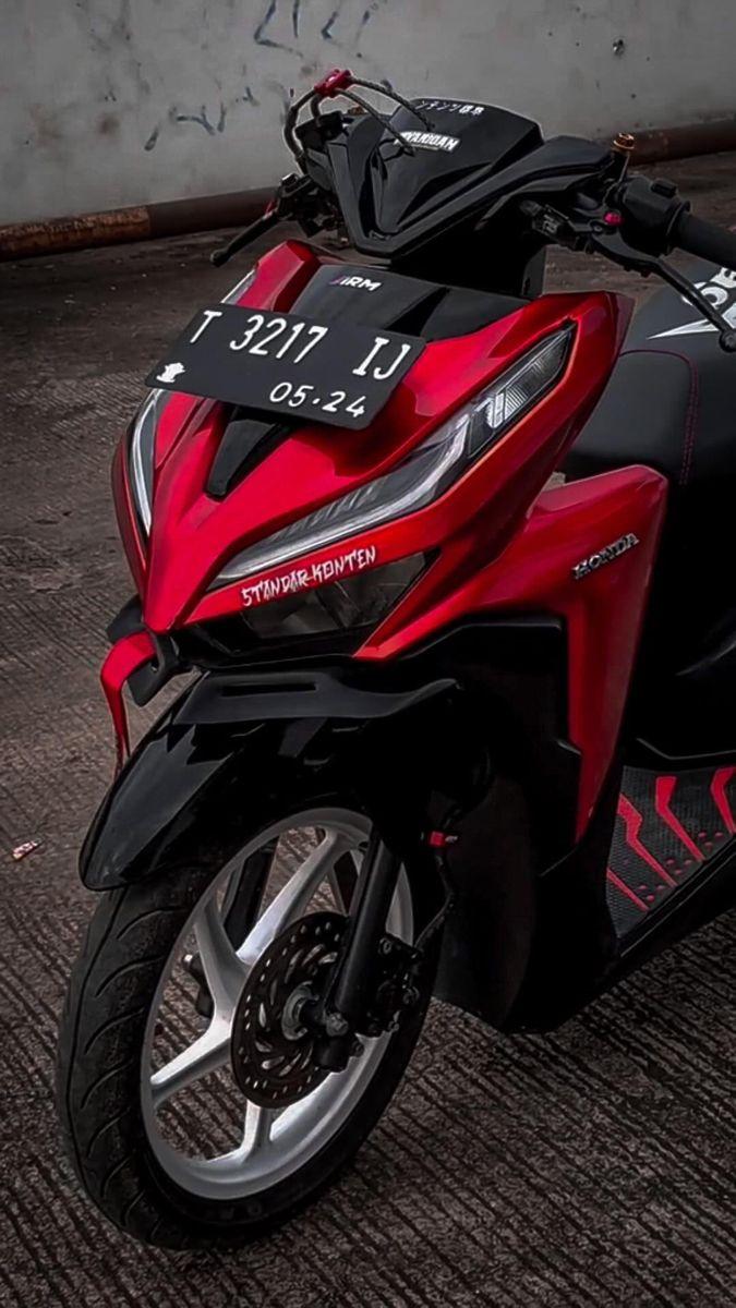 675x1200 Balap mobil sport, Sepeda