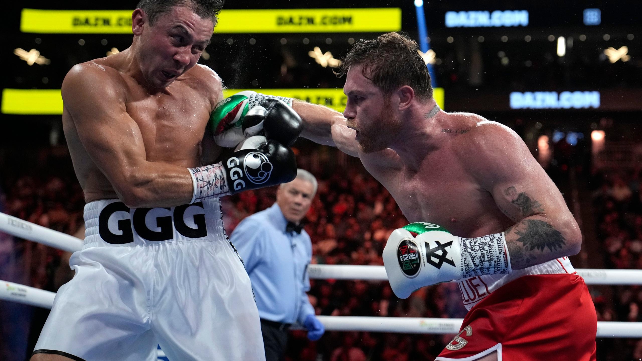 2560x1440 Álvarez beats Golovkin