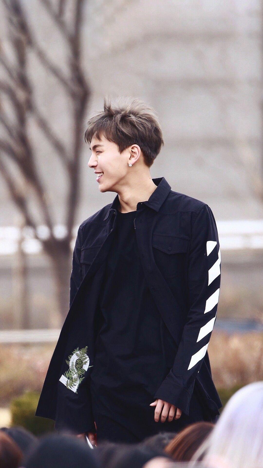 1080x1920 Monsta X Shownu lockscreen wallpaper